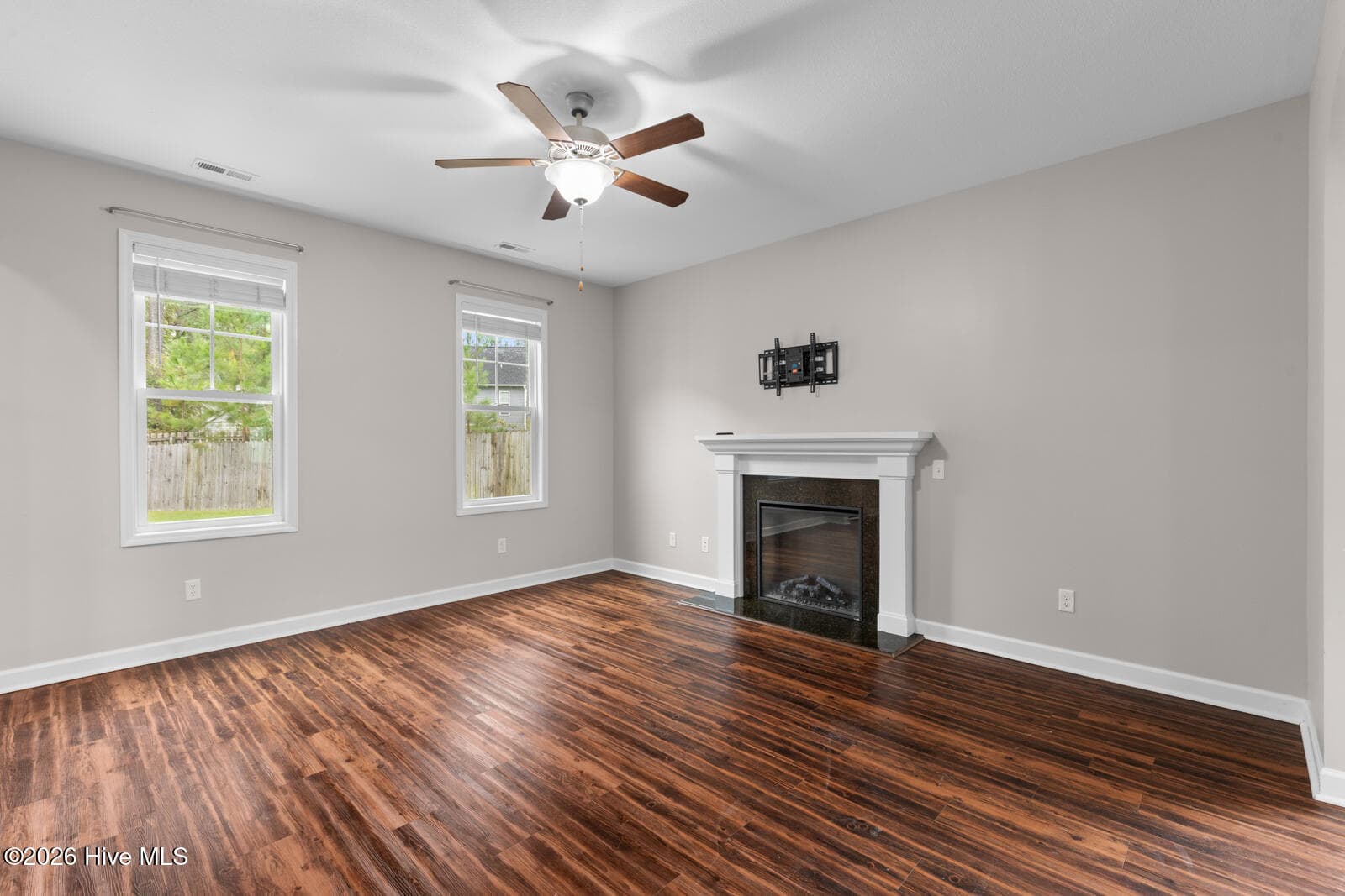 Single Family Residence at 202 Seneca Court, Holly Ridge, NC 28445, photo 13 of 70