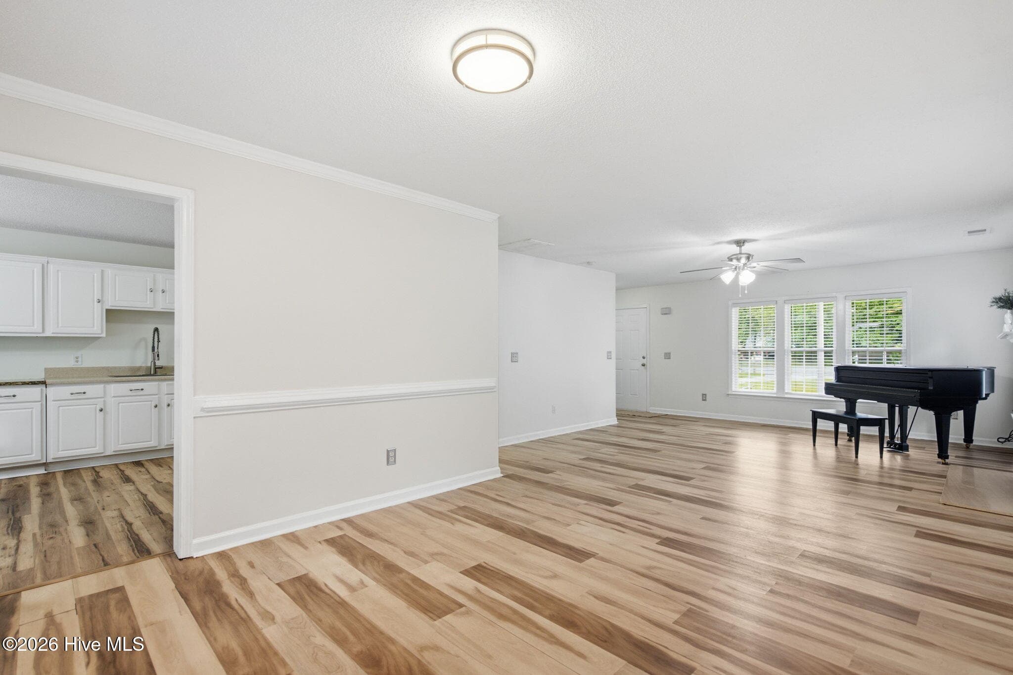 Single Family Residence at 7417 Hazelstone Lane, Leland, NC 28451, photo 2 of 6