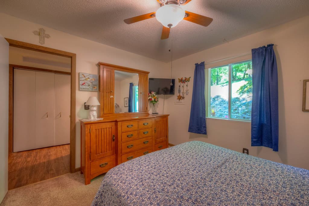 Single Family Residence at 256 Woods Drive, Murphy, NC 28906, photo 15 of 29