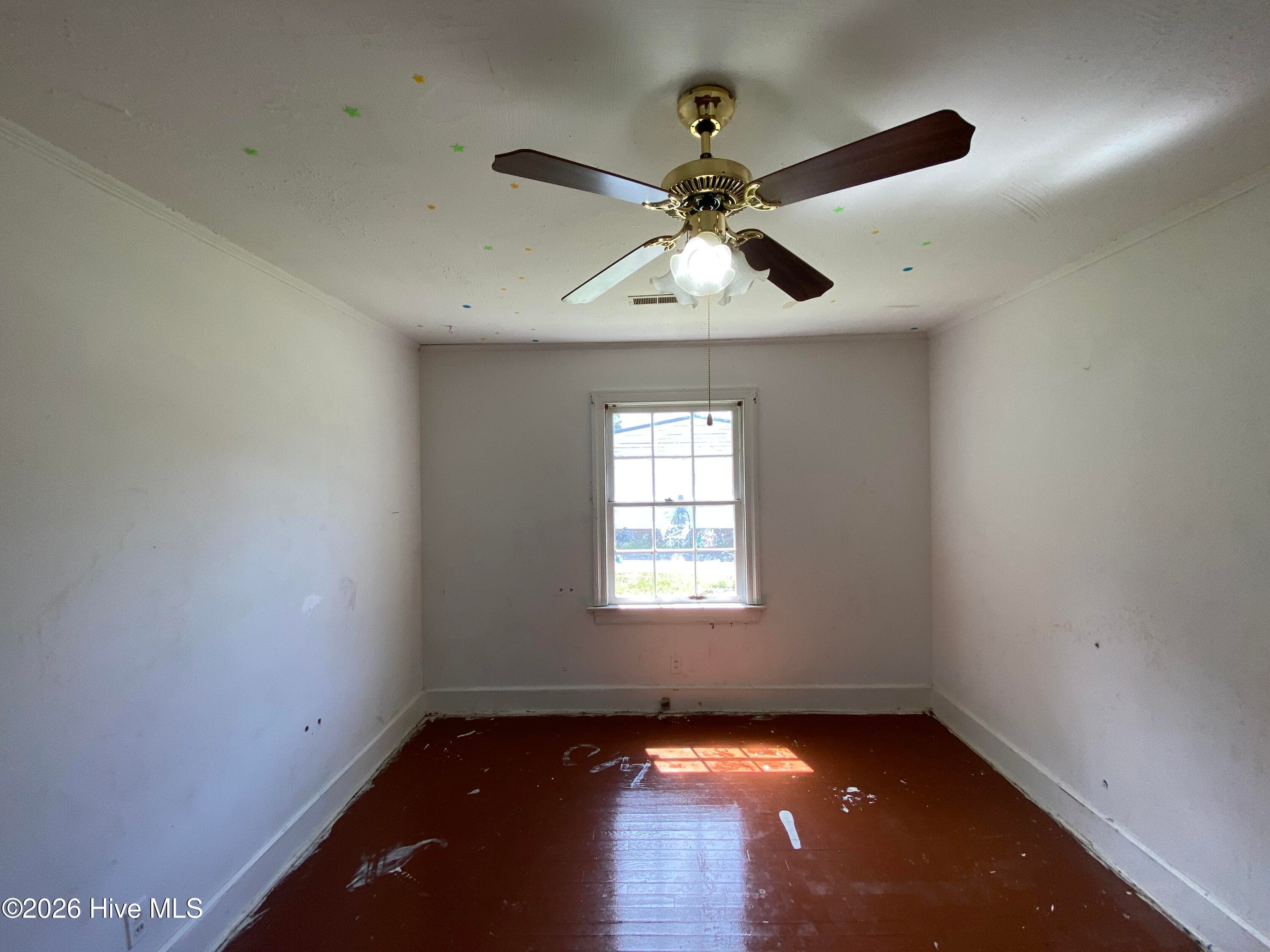 Single Family Residence at 513 Pear Street, Kinston, NC 28504, photo 25 of 41
