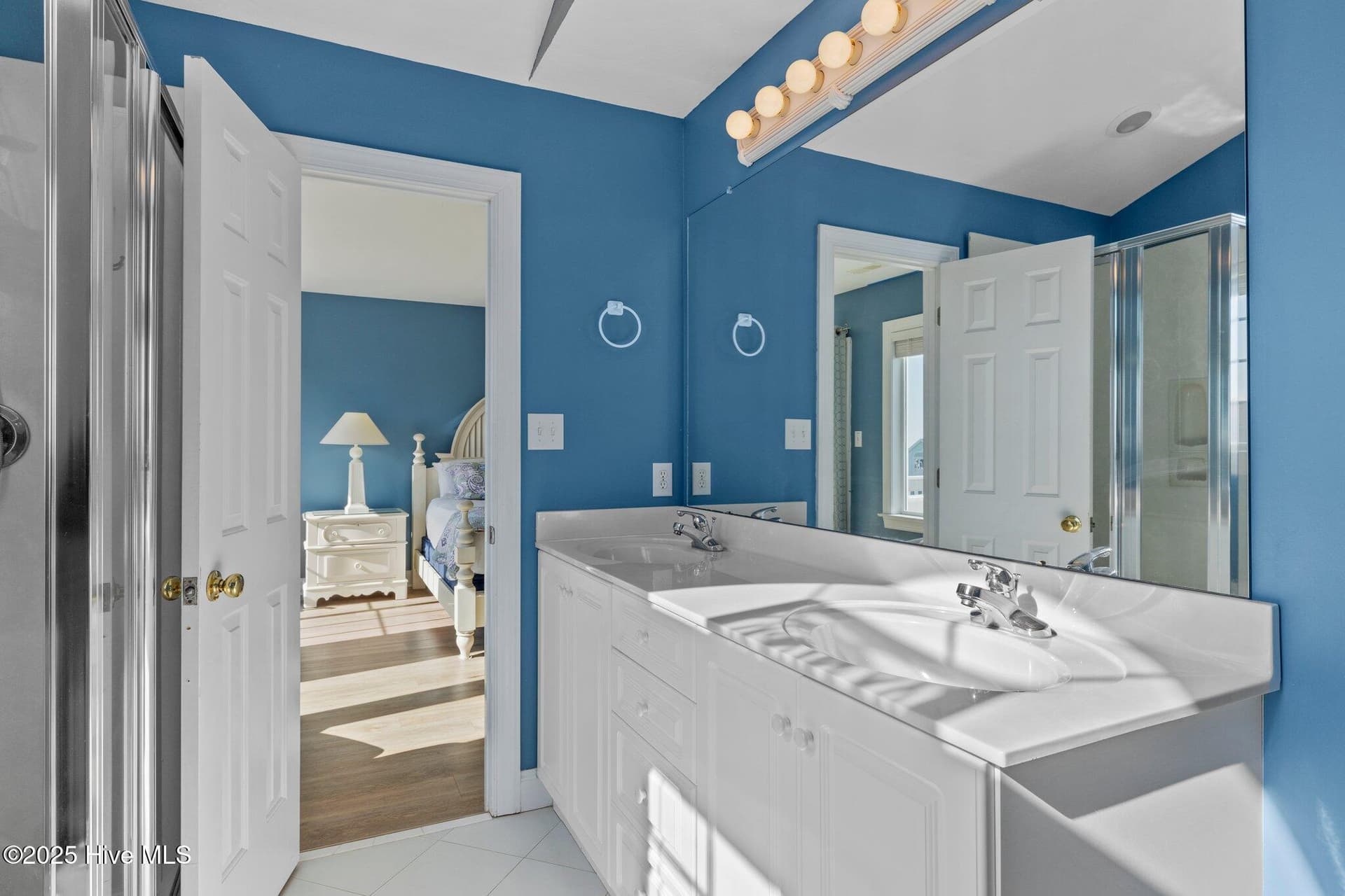 Single Family Residence at 9711 Dolphin Ridge Road, Emerald Isle, NC 28594, photo 33 of 37