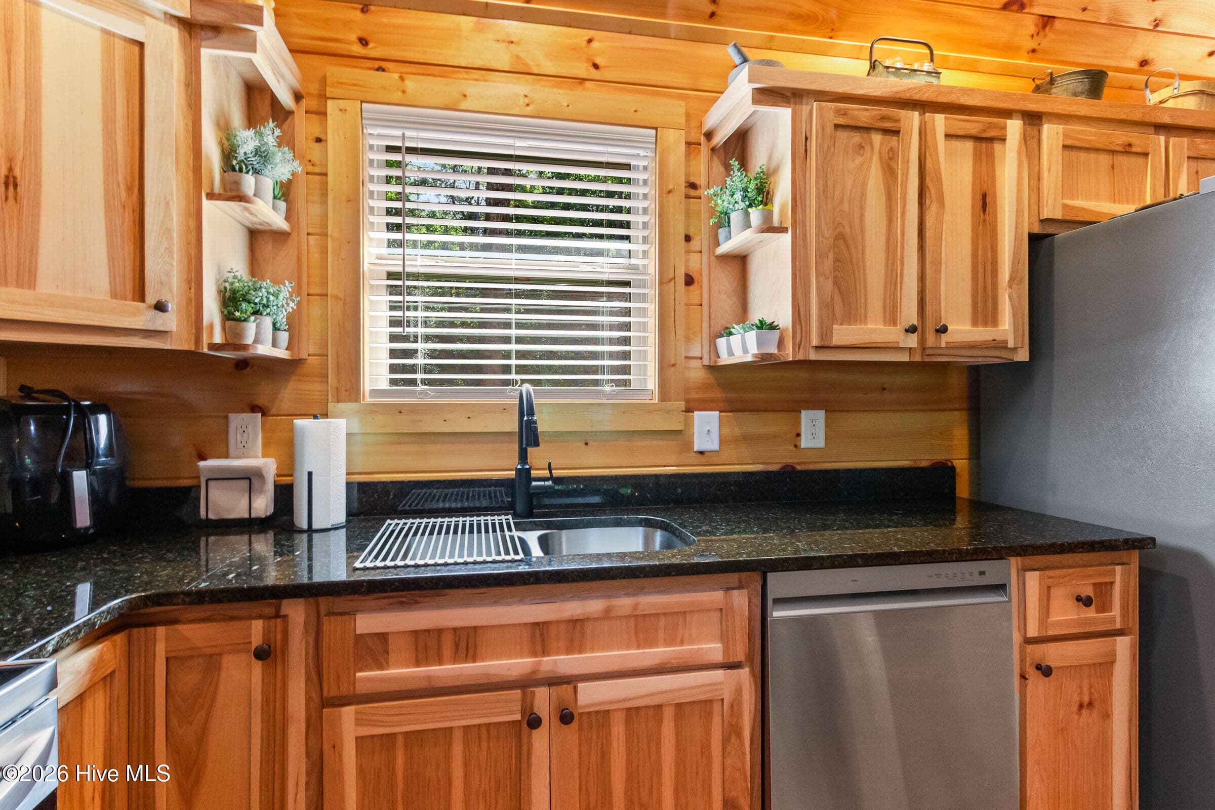 Single Family Residence at 84 Oakcrest Lane, Murphy, NC 28906, photo 10 of 63