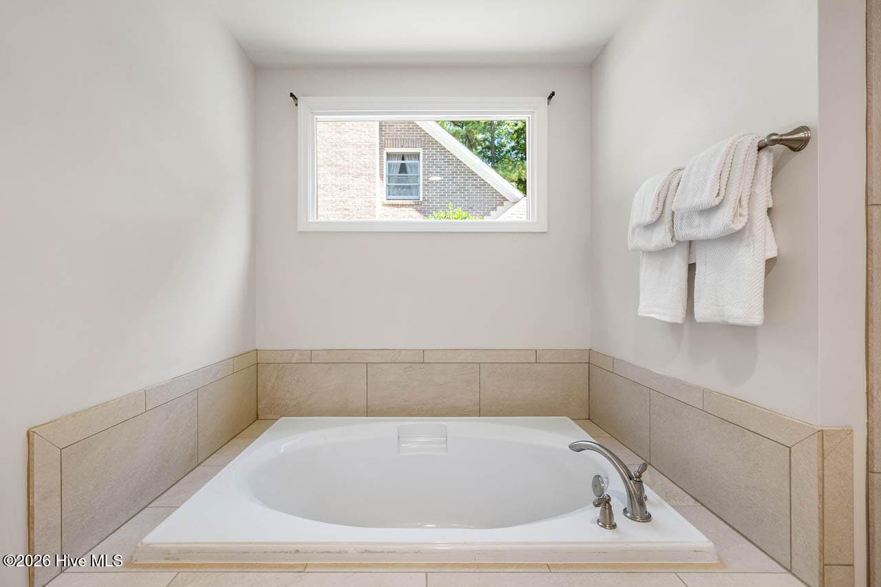 Single Family Residence at 113 Riverbirch Point, Carrboro, NC 27510, photo 24 of 47