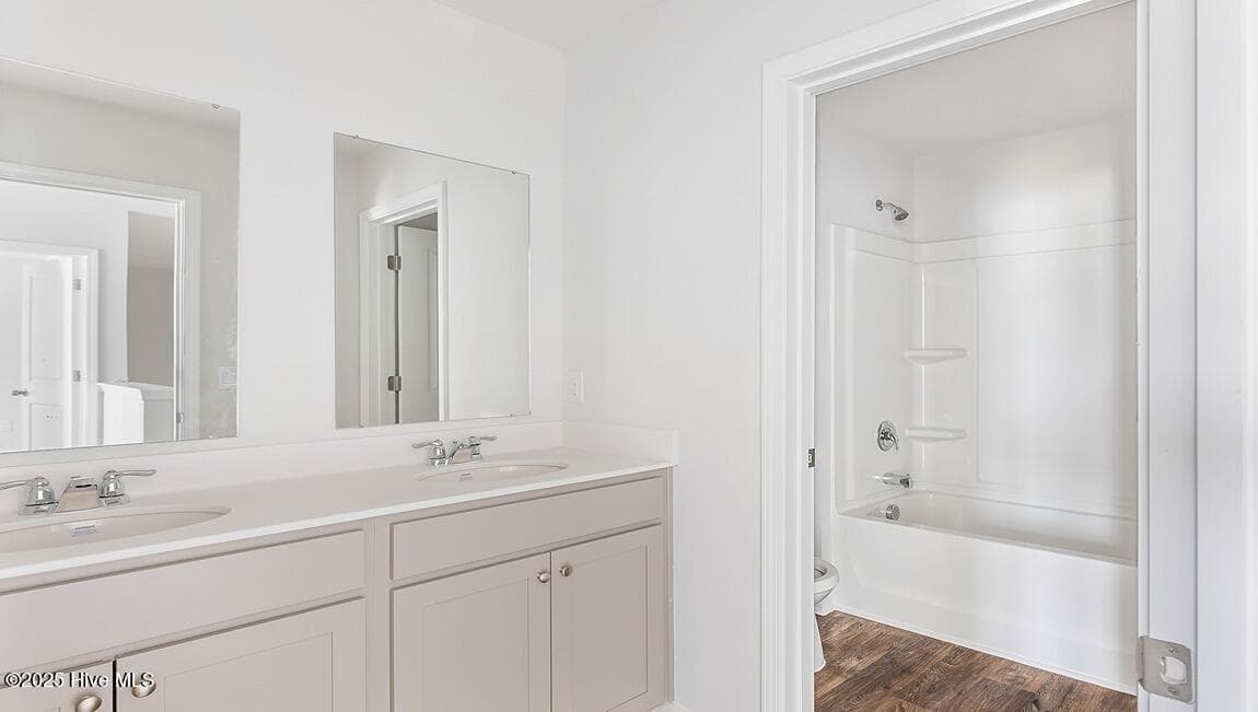 Interior photos are of similar home, actual home features and colors will vary - 1204 Sabal Palm Street Lot 580, Castle Hayne, NC 28429