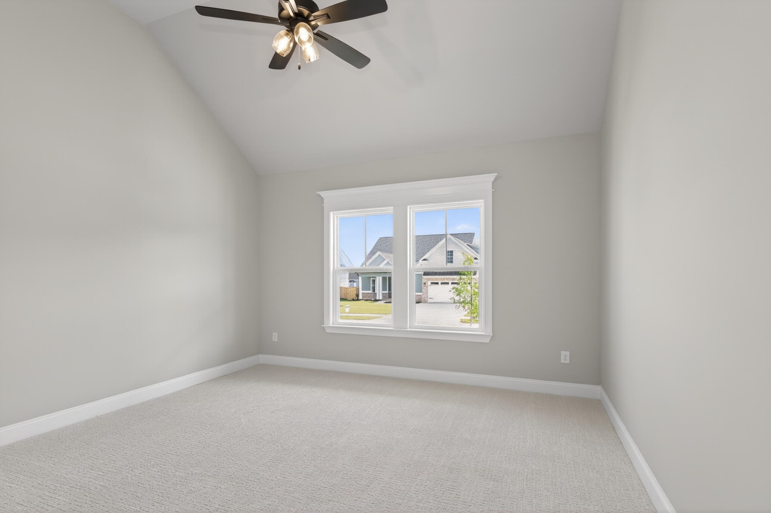 Single Family Residence at 827 Sparrow Point Ave, Evans, GA 30809, photo 9 of 41