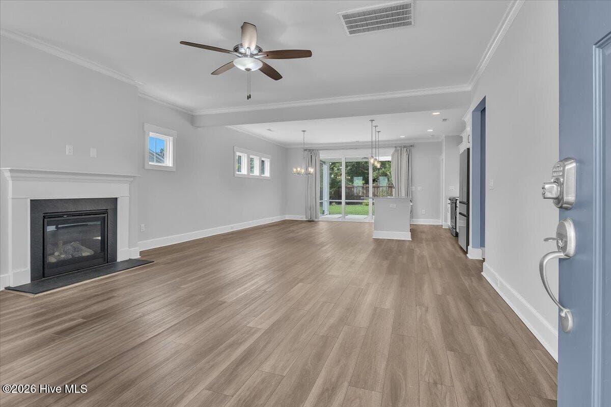 Single Family Residence at 504 Beaumont Oaks Drive, Wilmington, NC 28411, photo 8 of 83