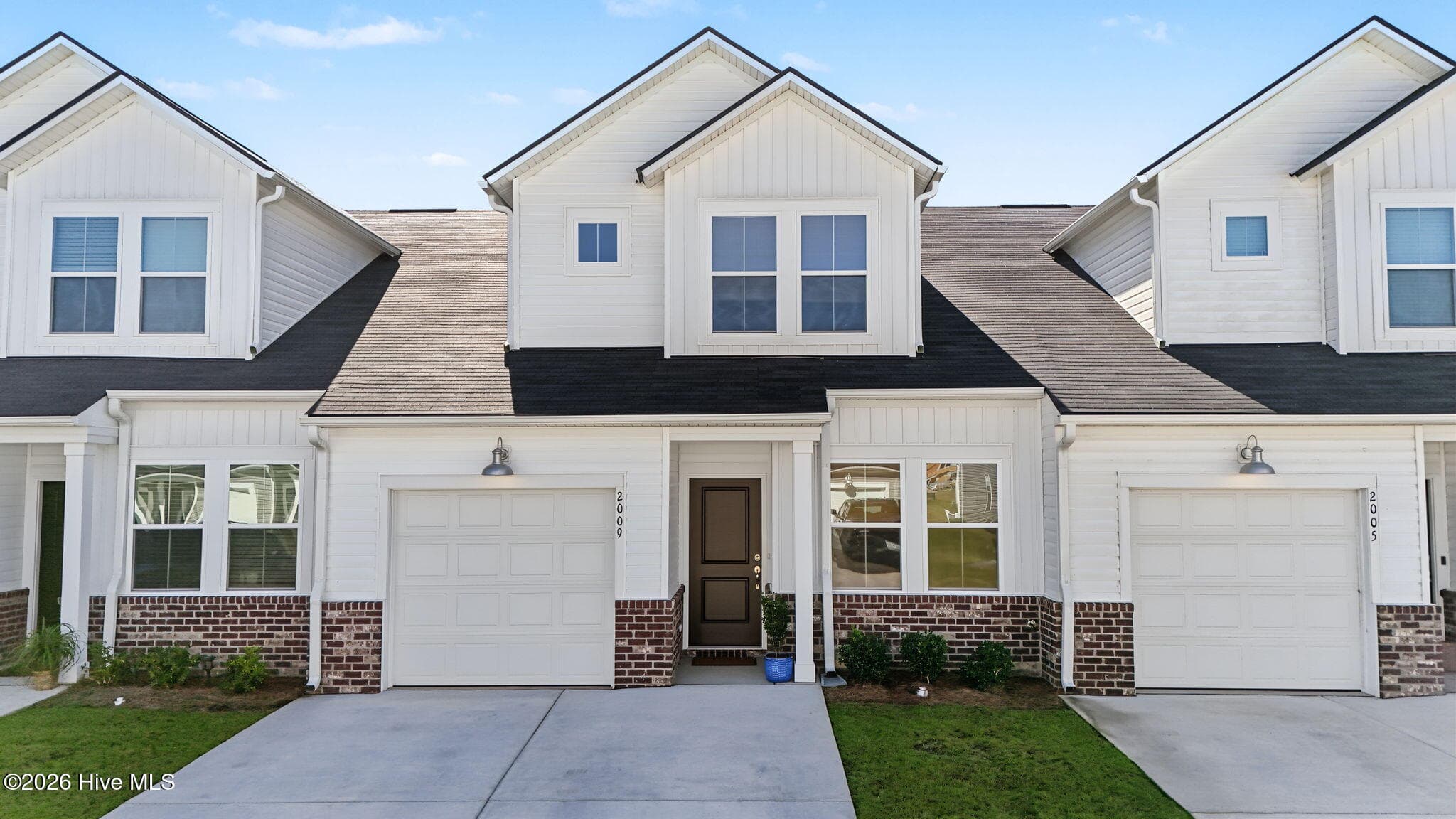 Townhouse at 2009 Wild Indigo Circle NW 4, Calabash, NC 28467, photo 5 of 99