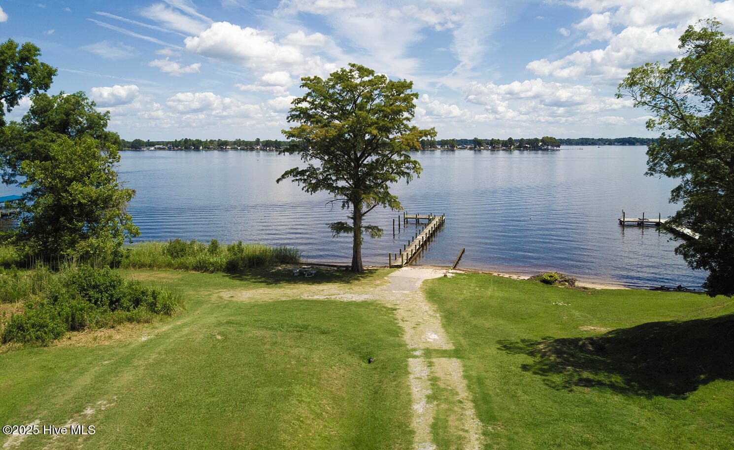 Deeded Waterfront Access Lot, with Boat Ramp and Dock - Sr #1123 Lots #1 #3, #4, #5 State Rd 1123, Chocowinity, NC 27817