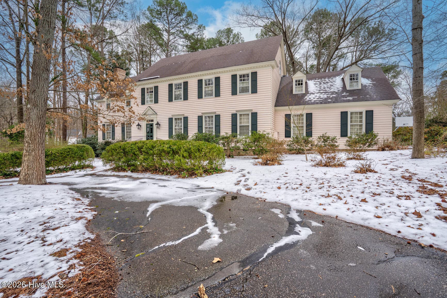 Single Family Residence at 108 Candle Court, Rocky Mount, NC 27804, photo 8 of 137