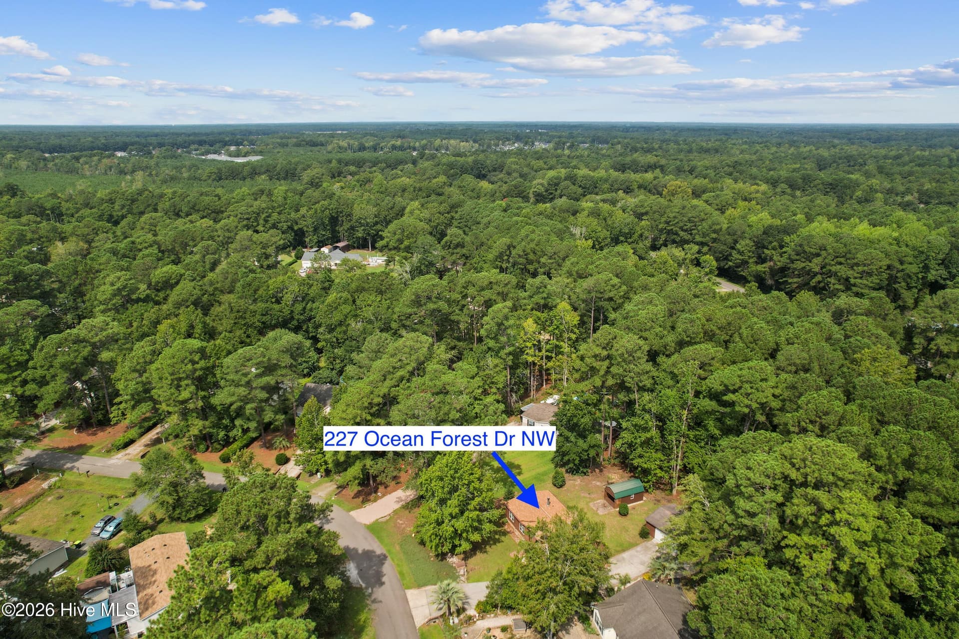 Manufactured Home at 227 Ocean Forest Drive NW, Calabash, NC 28467, photo 47 of 49