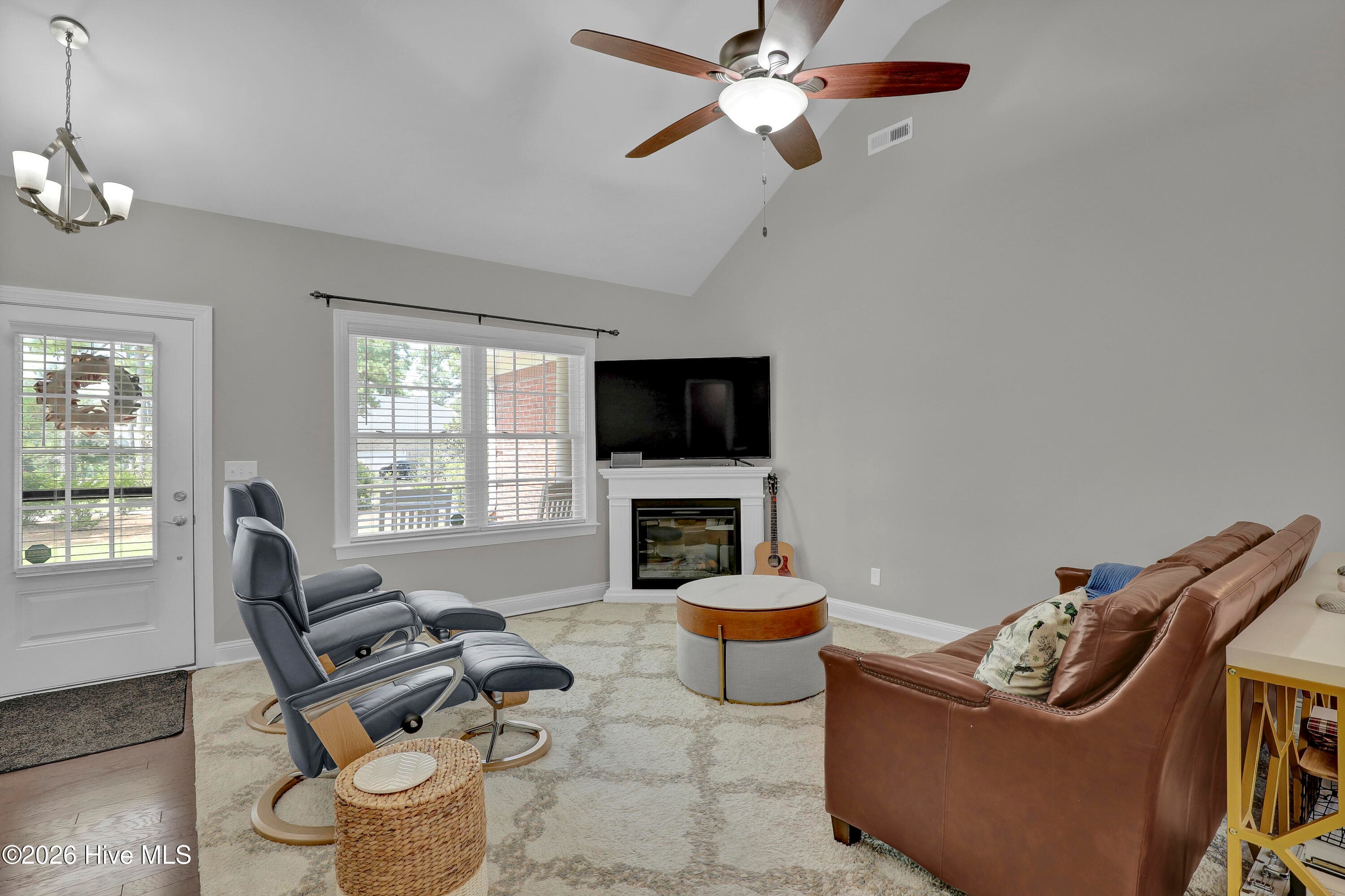 Single Family Residence at 36 Beaumont Circle, Hampstead, NC 28443, photo 6 of 61