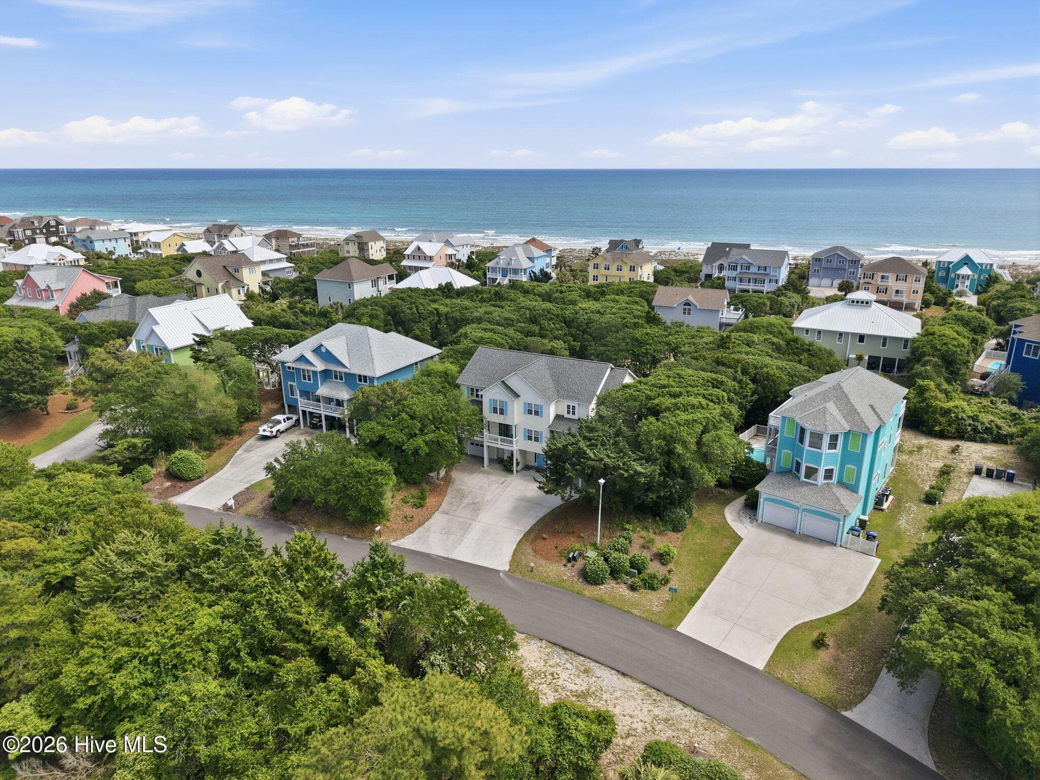 Townhouse at 9911 Chrissie Wright Court West, Emerald Isle, NC 28594, photo 6 of 38