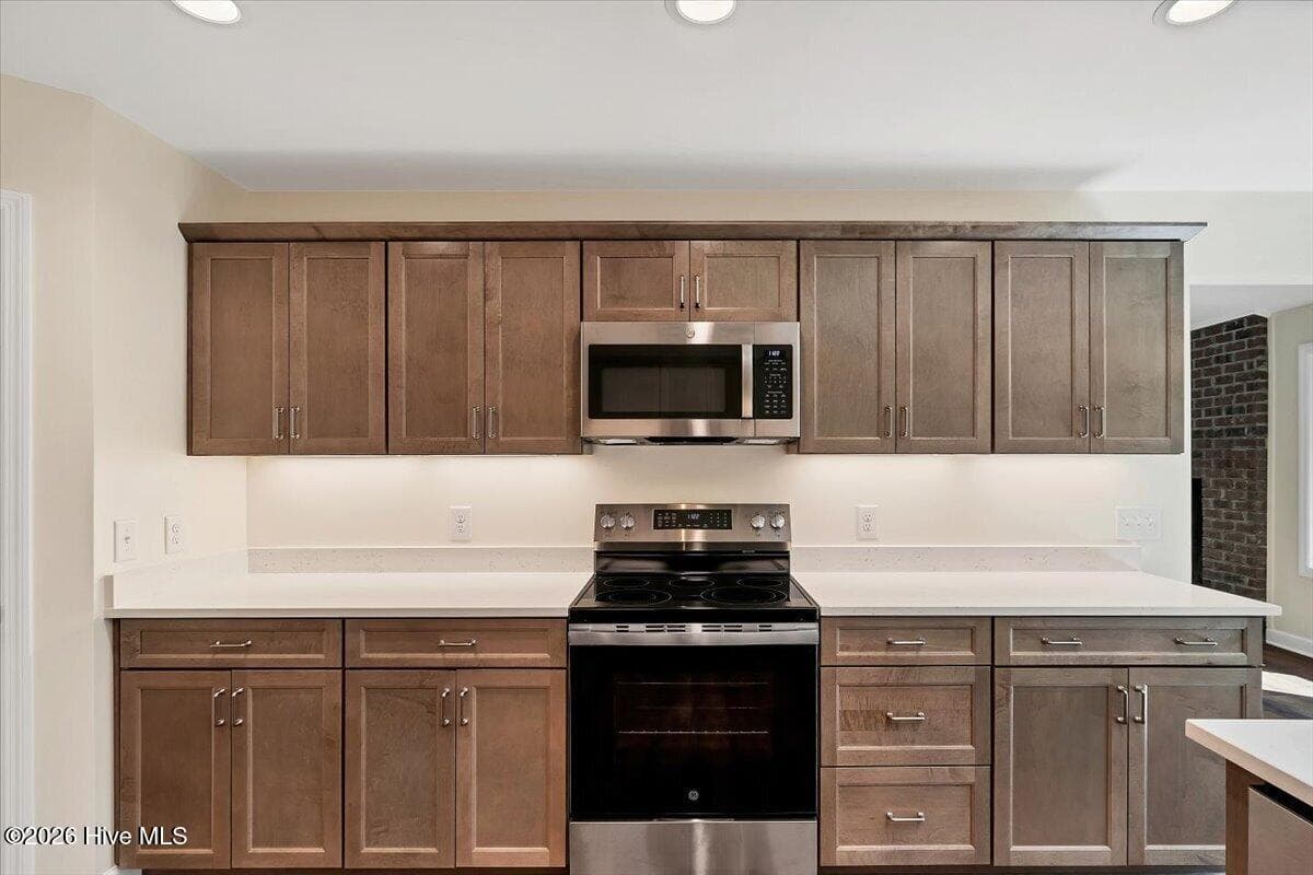 Single Family Residence at 10 Catalpa Lane N, Pinehurst, NC 28374, photo 19 of 51