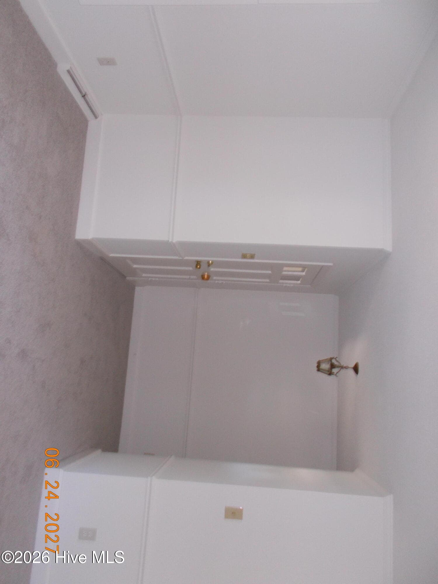 Foyer - 2209 Stanton Road, Kinston, NC 28504