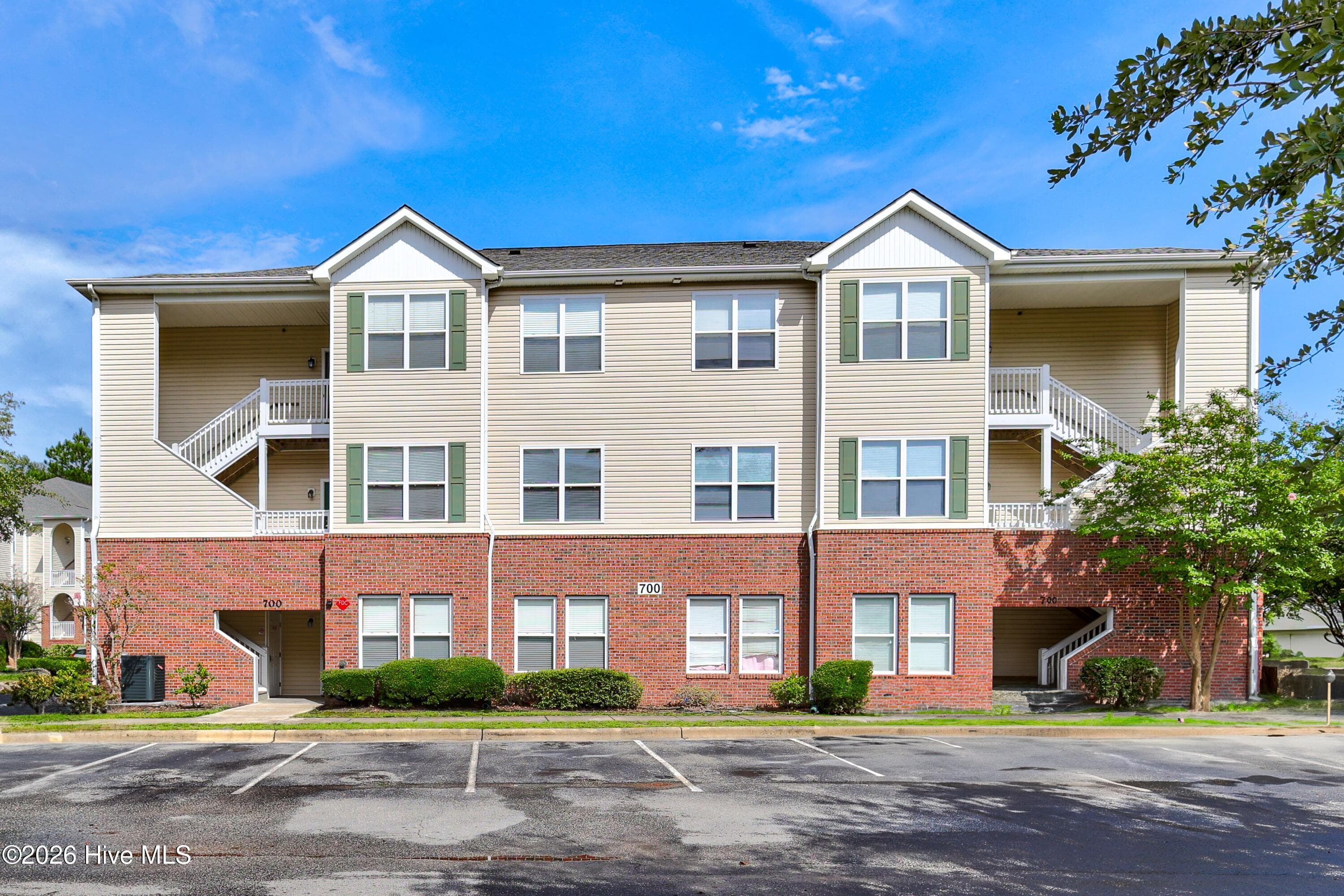 Condominium at 700 Indica Court Apt 201, Wilmington, NC 28405, photo 2 of 28