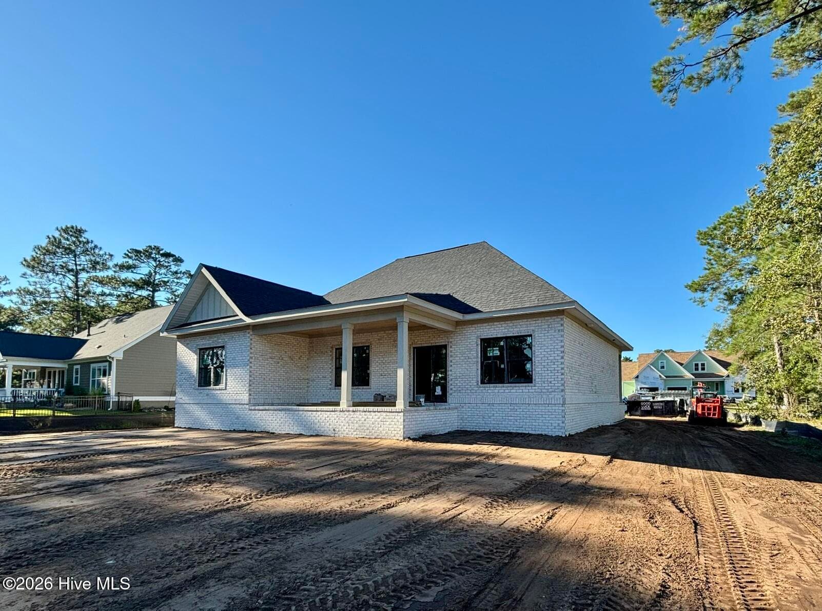 Single Family Residence at 417 S Middleton Drive NW, Calabash, NC 28467, photo 3 of 12
