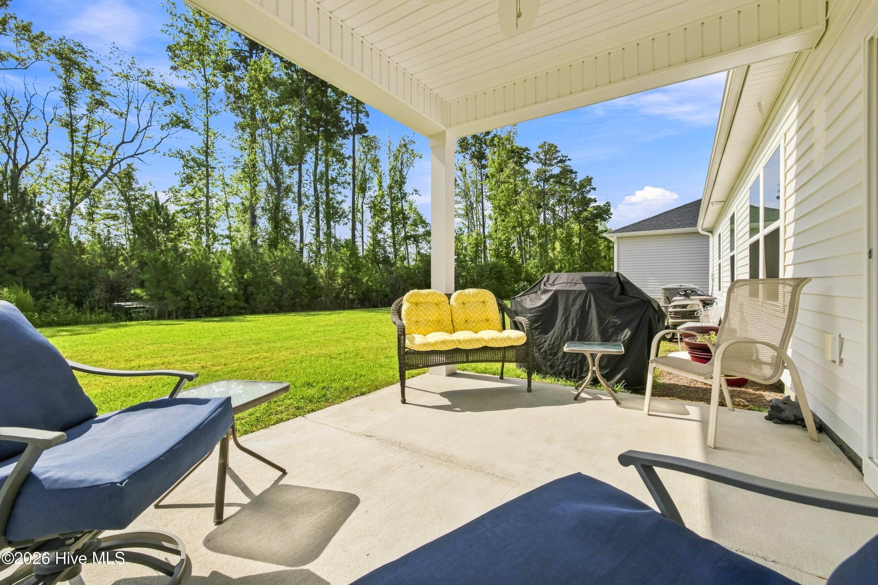 Single Family Residence at 605 Blackthorne Circle NW, Calabash, NC 28467, photo 36 of 53