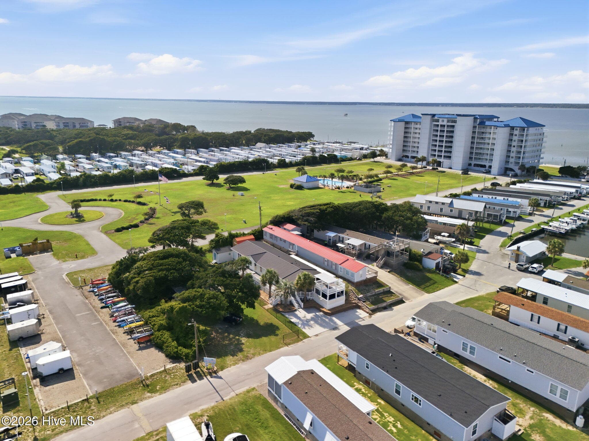 Manufactured Home at 1530 Salter Path Road 59, Indian Beach, NC 28512, photo 50 of 53