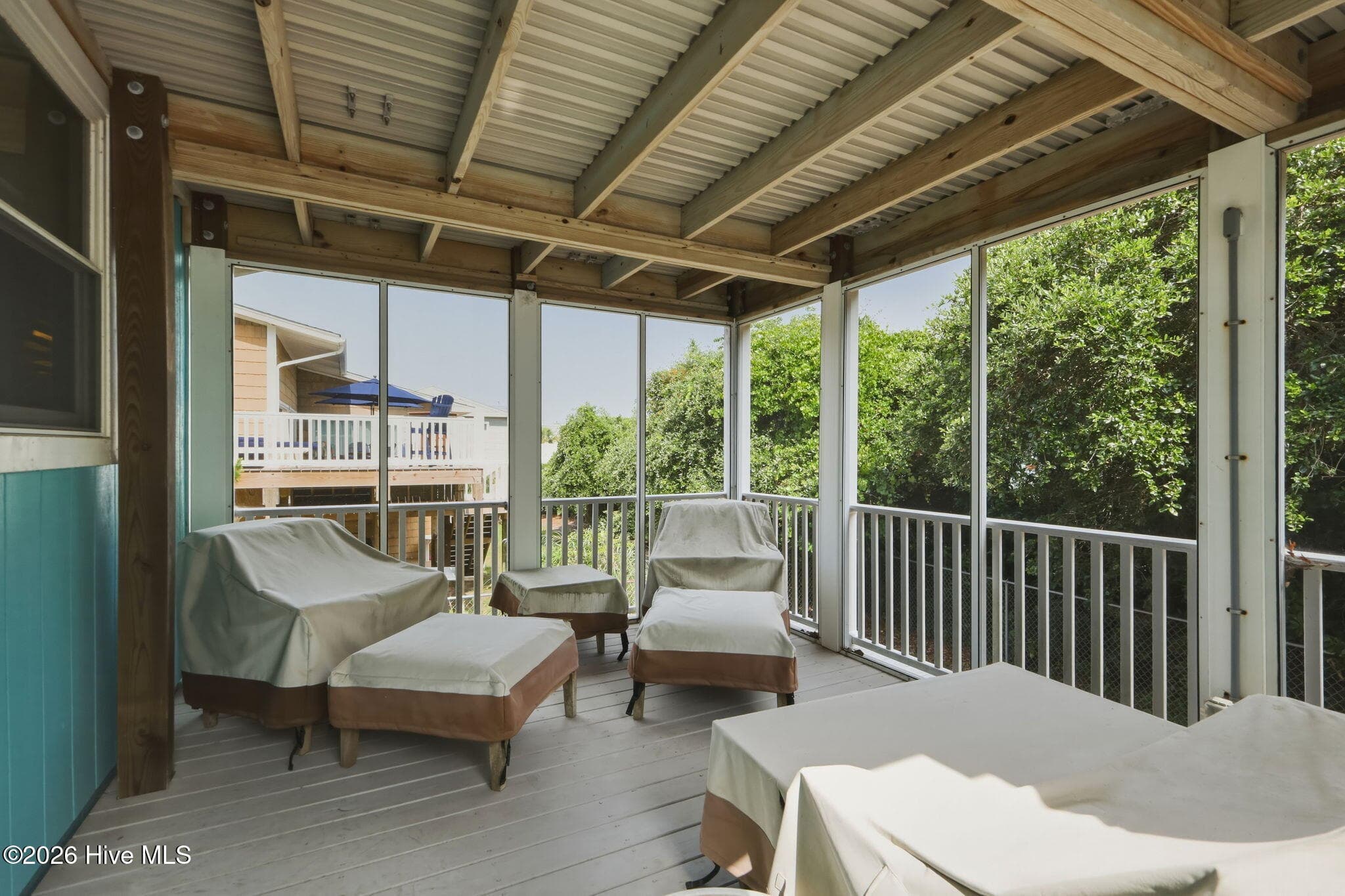 Covered Screen Porch - 1607 Emerald Drive, Emerald Isle, NC 28594