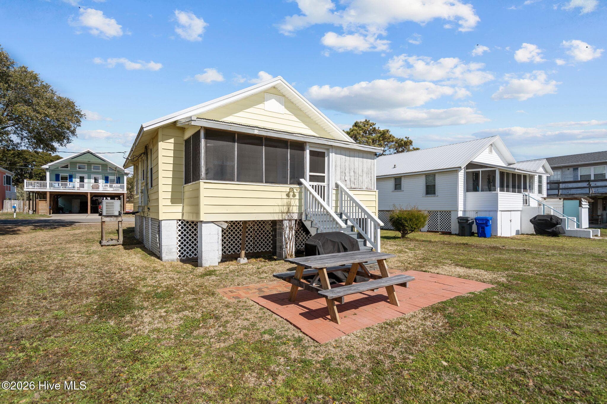 Single Family Residence at 305 Atlanta Avenue, Carolina Beach, NC 28428, photo 40 of 69