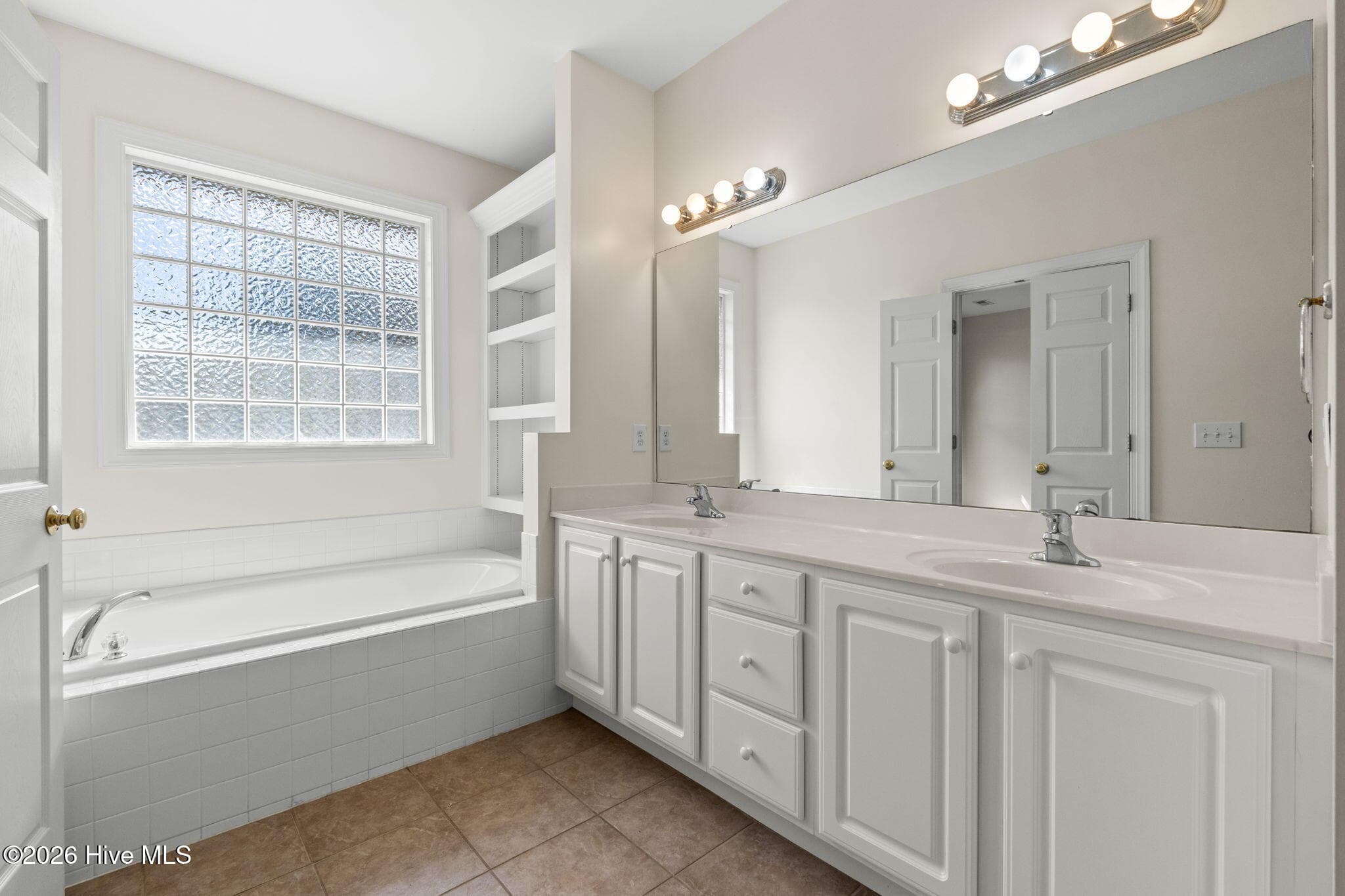 Primary Bath - 1052 Stonebridge Lane, Leland, NC 28451