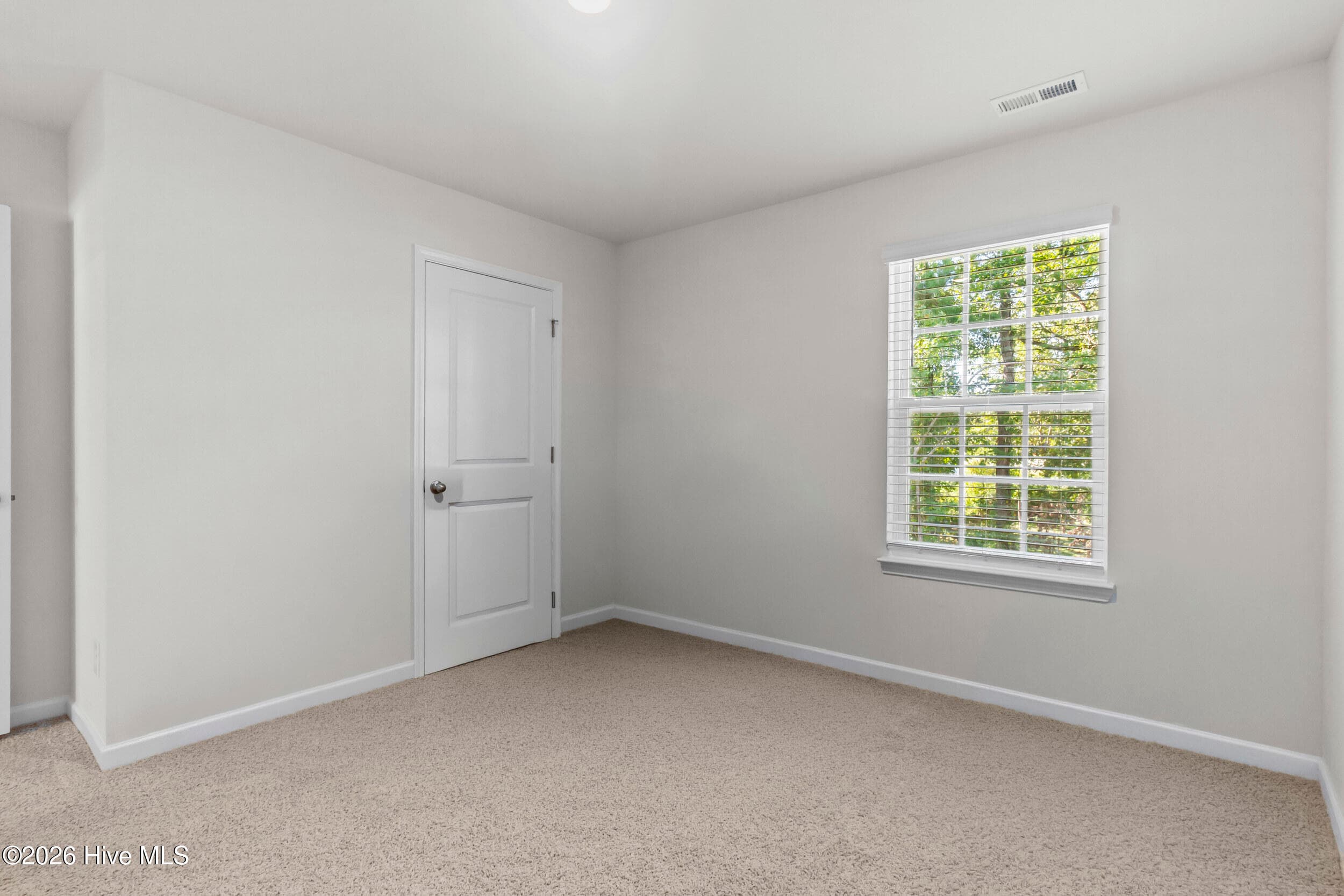 Upstairs Bedroom 3 - 4019 Emerald View, New Bern, NC 28560