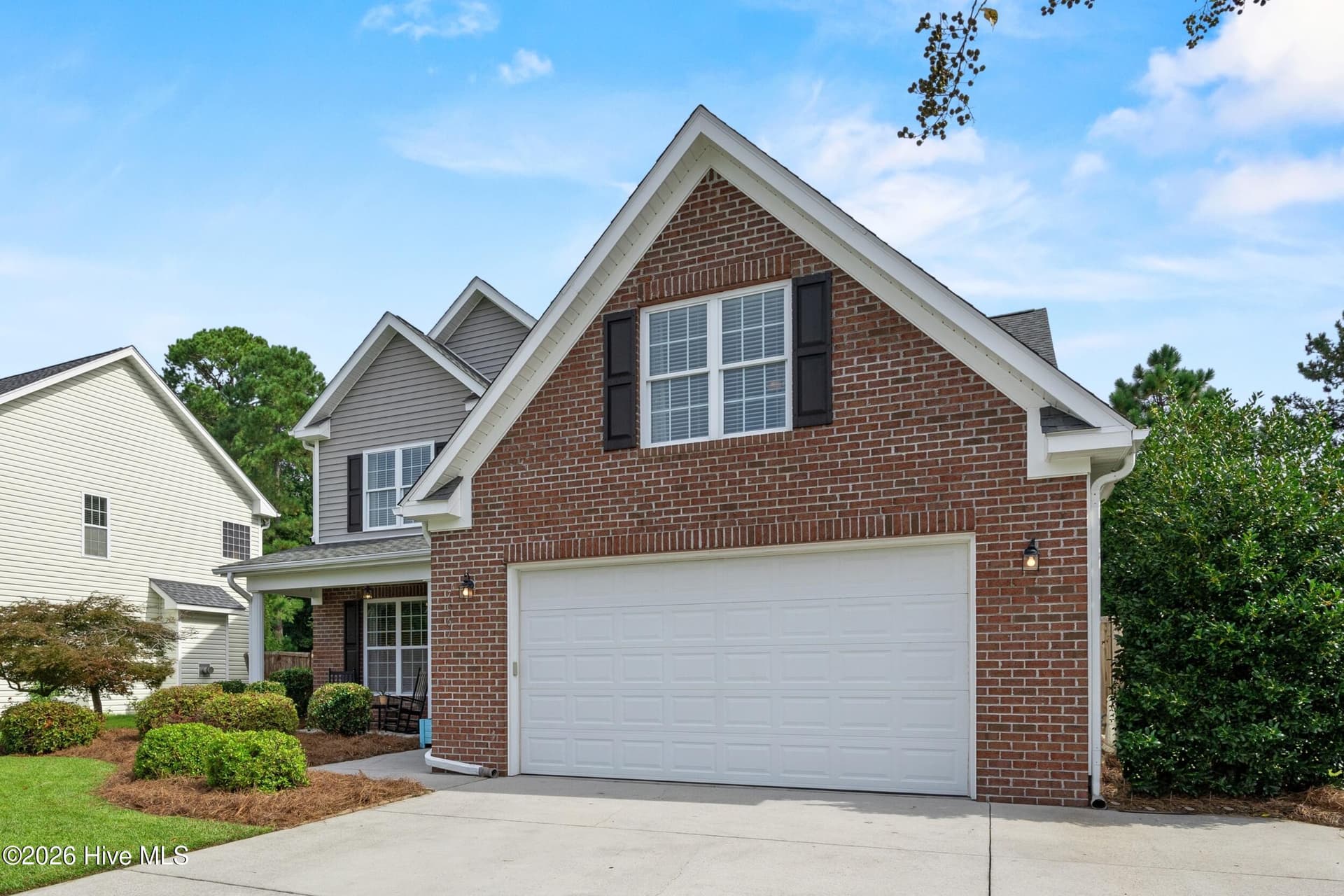 Single Family Residence at 7061 Forest Bend Lane, Wilmington, NC 28411, photo 2 of 67