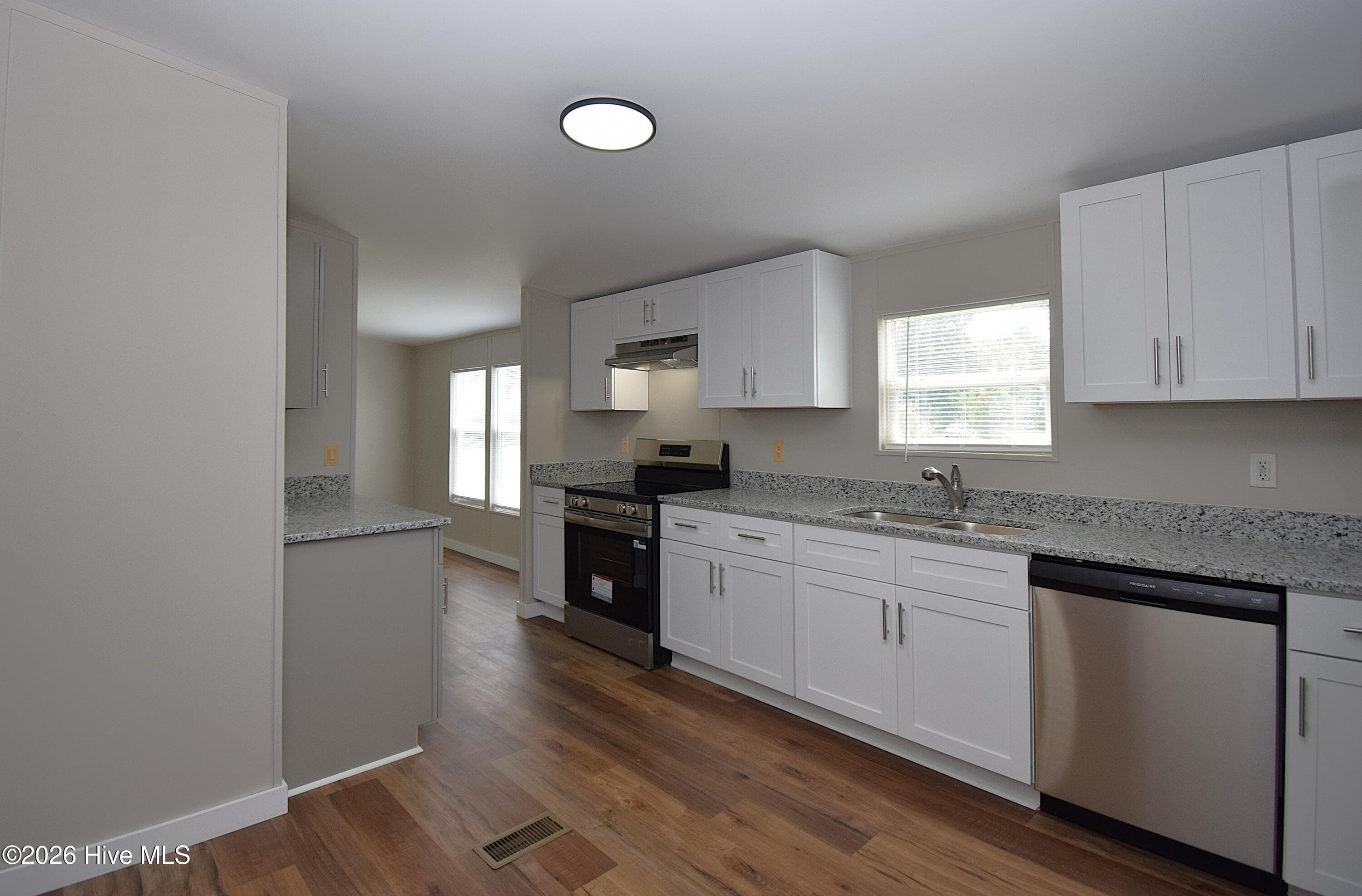Manufactured Home at 220 Main Street, Grifton, NC 28530, photo 21 of 59