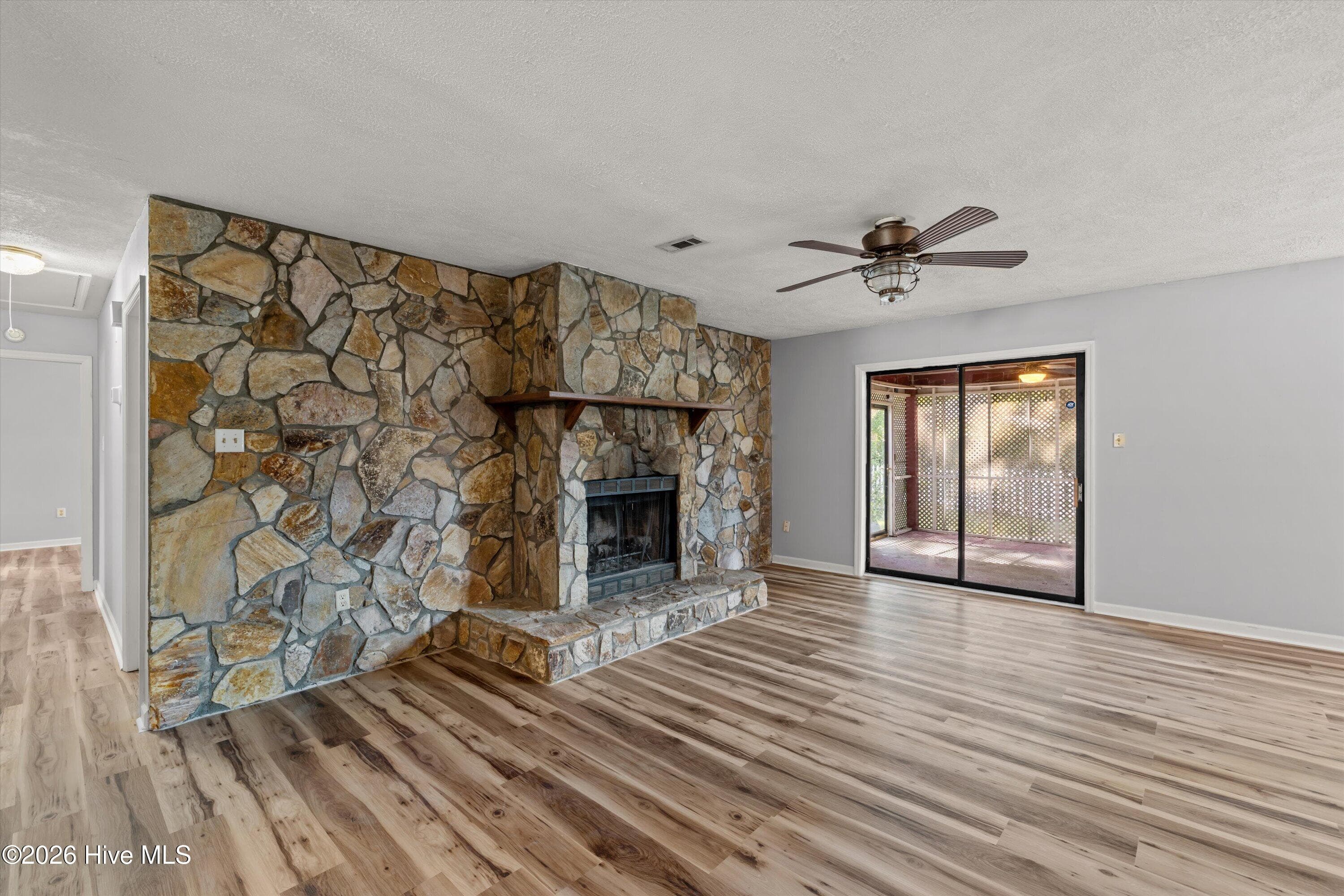 Single Family Residence at 4407 Goshen Lake Drive S, Augusta, GA 30906, photo 9 of 44