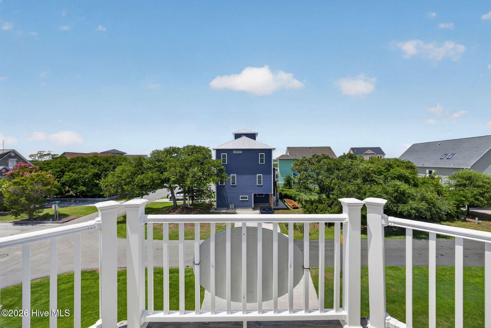 Single Family Residence at 21 S Oak Drive, Surf City, NC 28445, photo 37 of 46