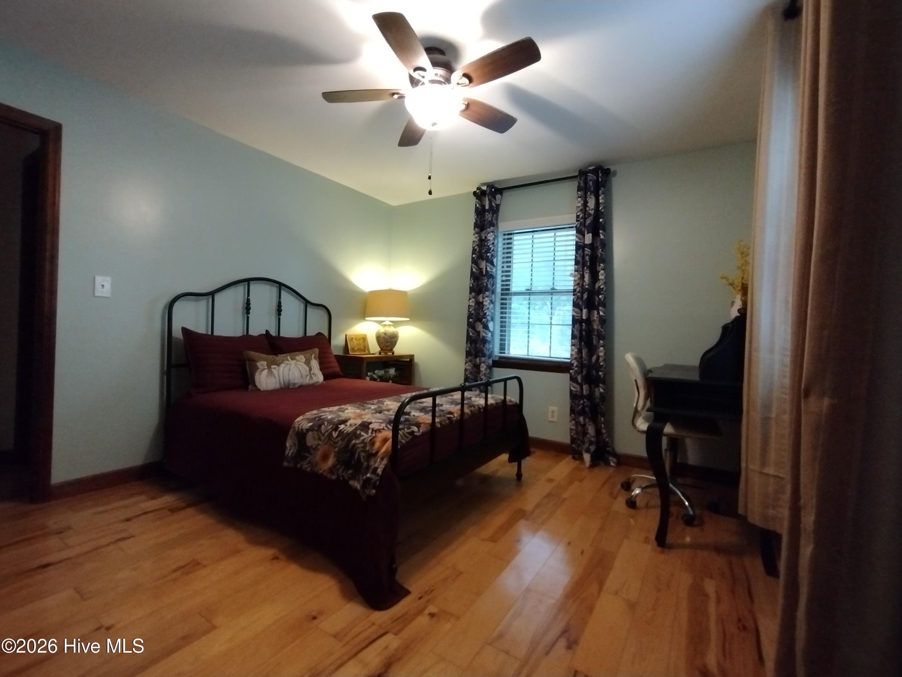 Single Family Residence at 33 Lake Wells Terrace, Murphy, NC 28906, photo 32 of 81