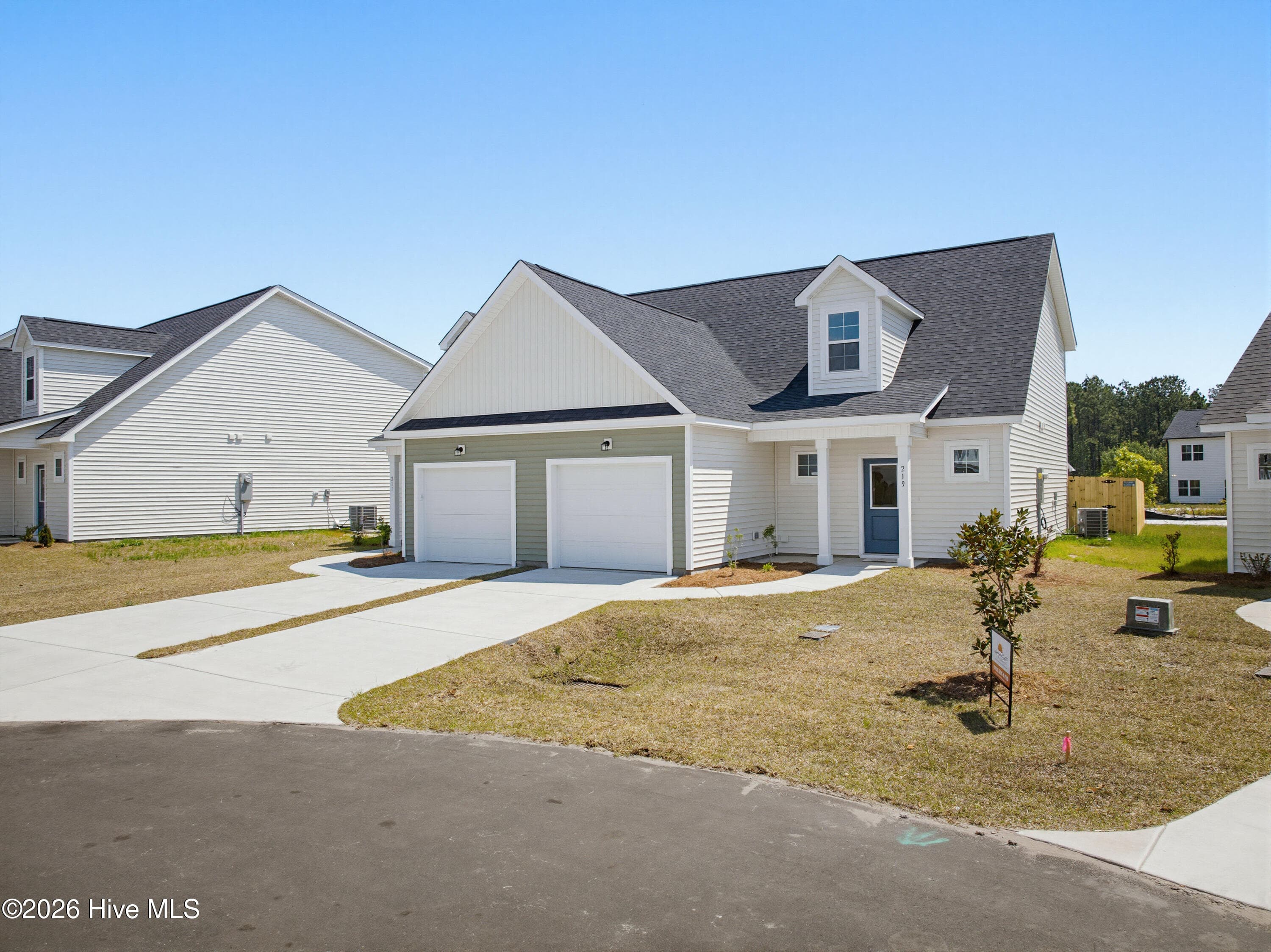 Townhouse at 219 Sandpiper Place, Holly Ridge, NC 28445, photo 2 of 22