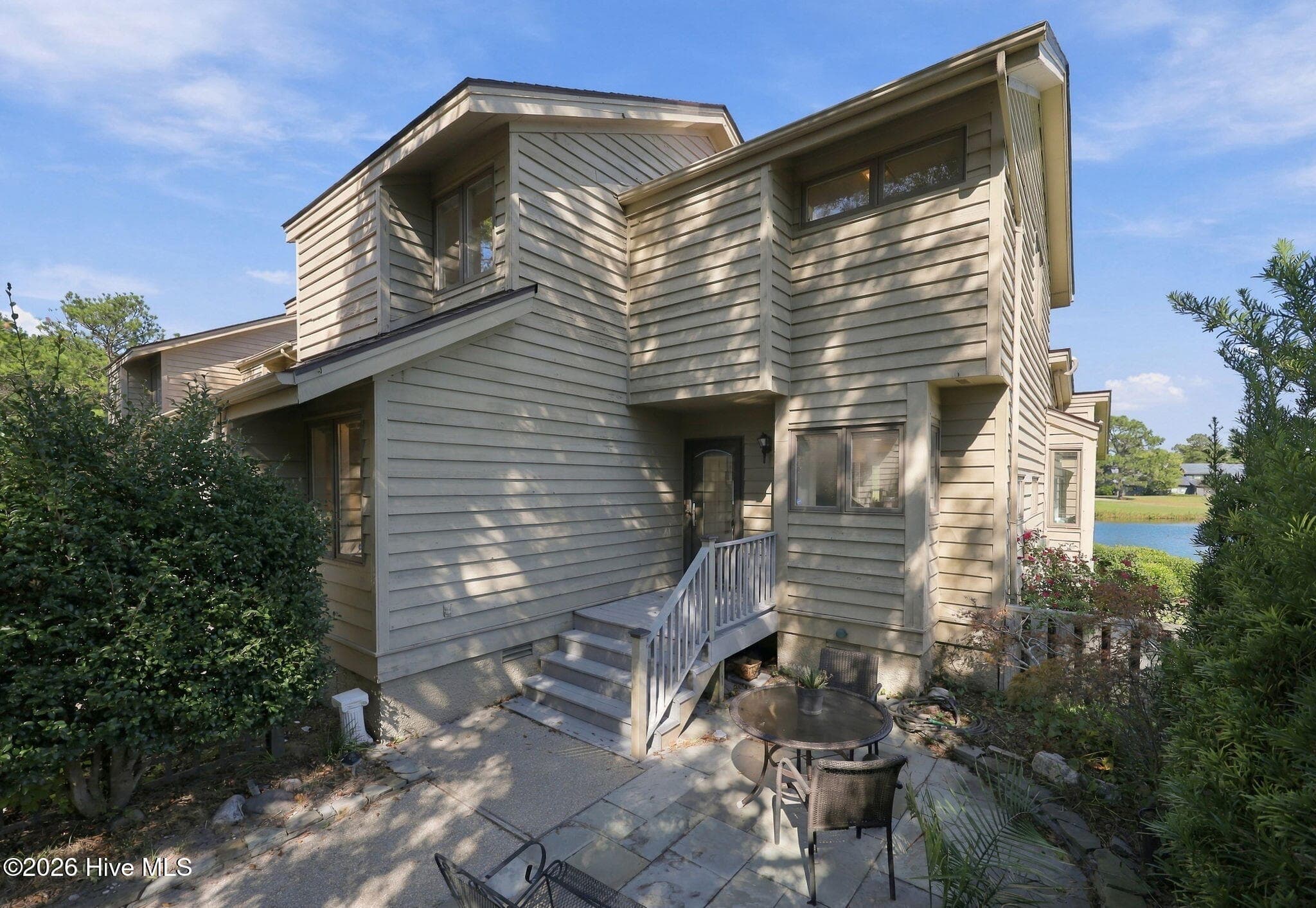 Townhouse at 107 Egret Court, Hampstead, NC 28443, photo 2 of 100