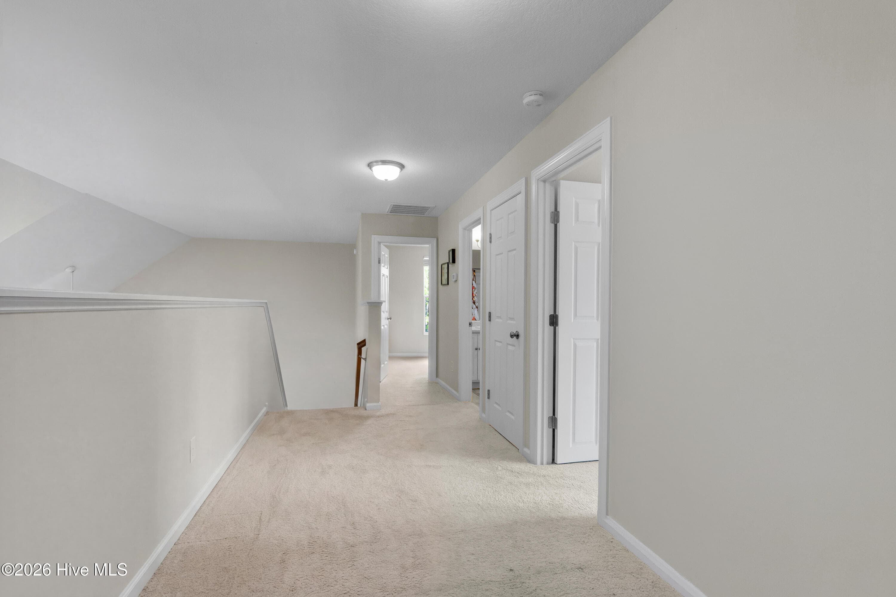 Upstairs - 5430 Creek Pointe Road, New Bern, NC 28560