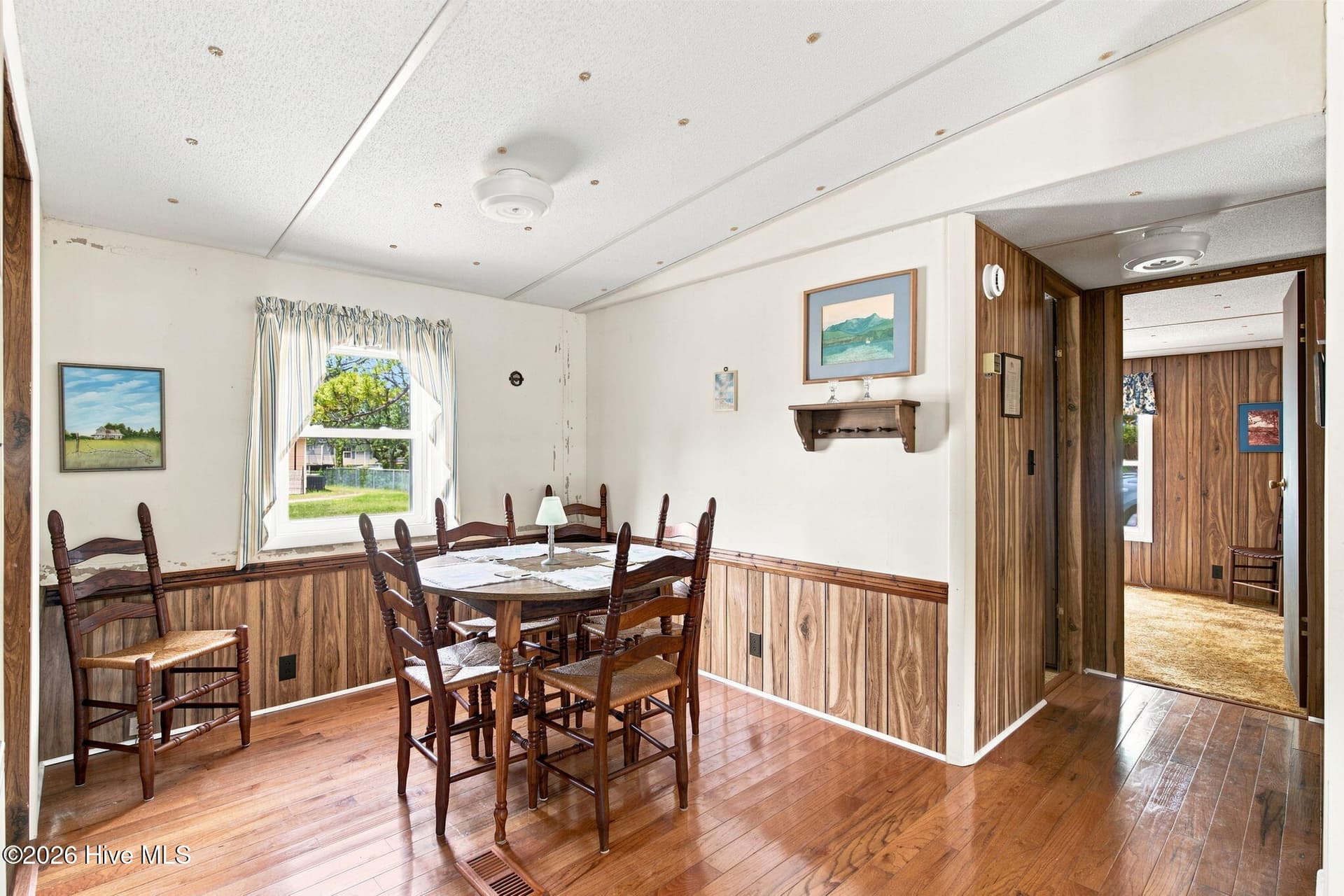 Manufactured Home at 1710 Ocean View Drive SW, Ocean Isle Beach, NC 28469, photo 7 of 41