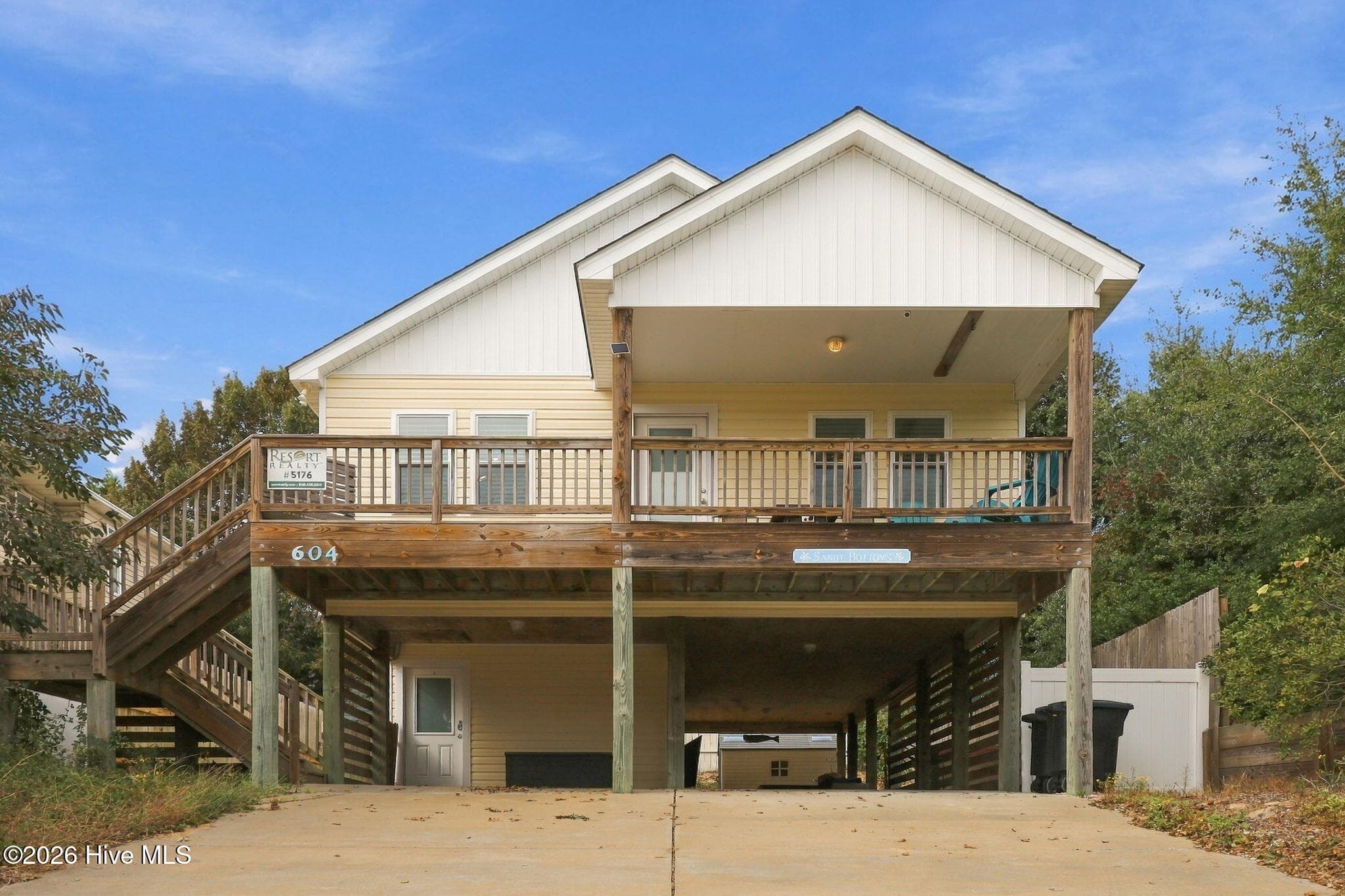 604 W 3rd Street, Kill Devil Hills, NC 27948