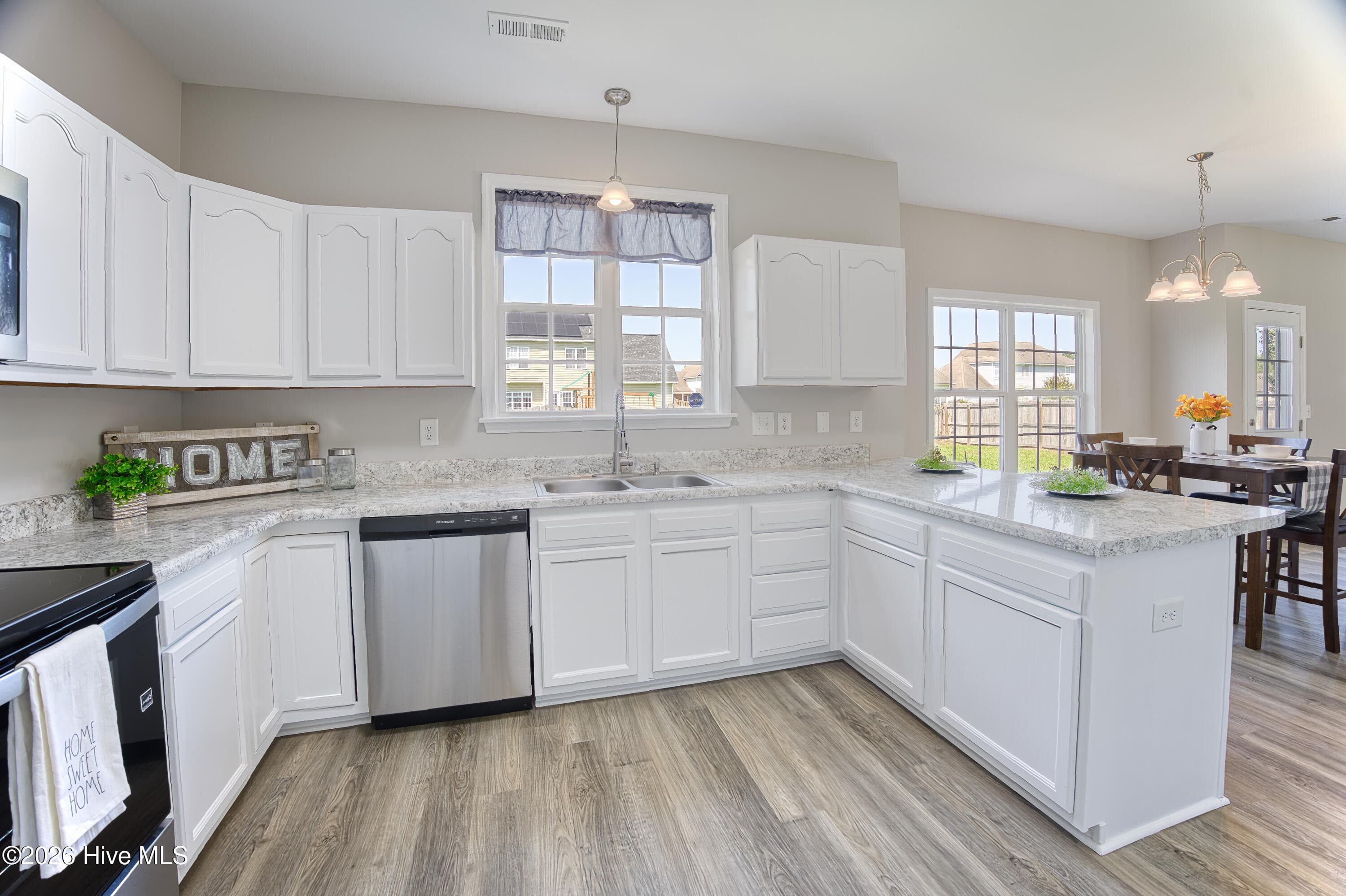 Single Family Residence at 413 Little Creek Court, Jacksonville, NC 28546, photo 22 of 52