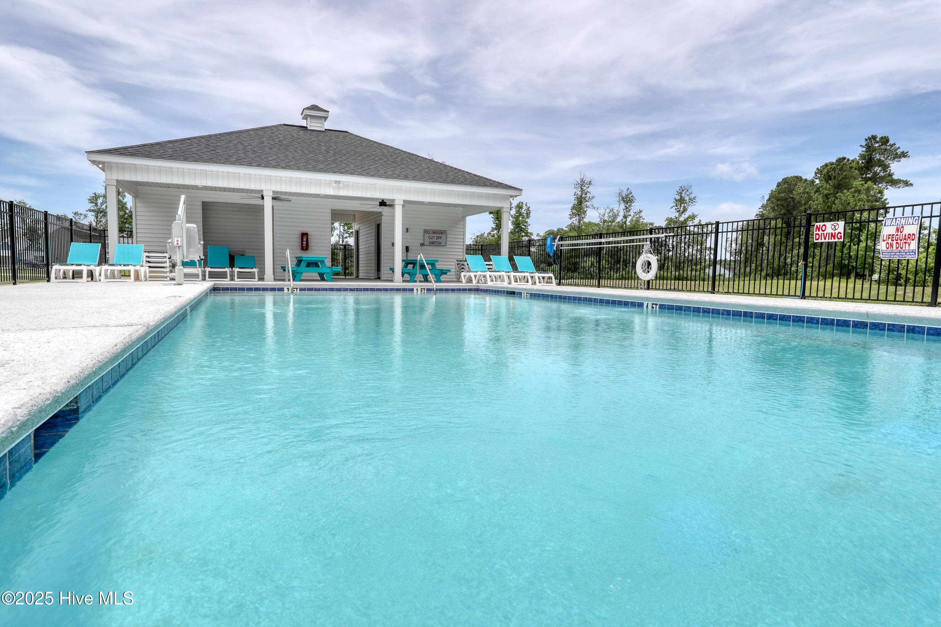 Single Family Residence at 325 Mayflower Drive NW Lot 120, Calabash, NC 28467, photo 17 of 40