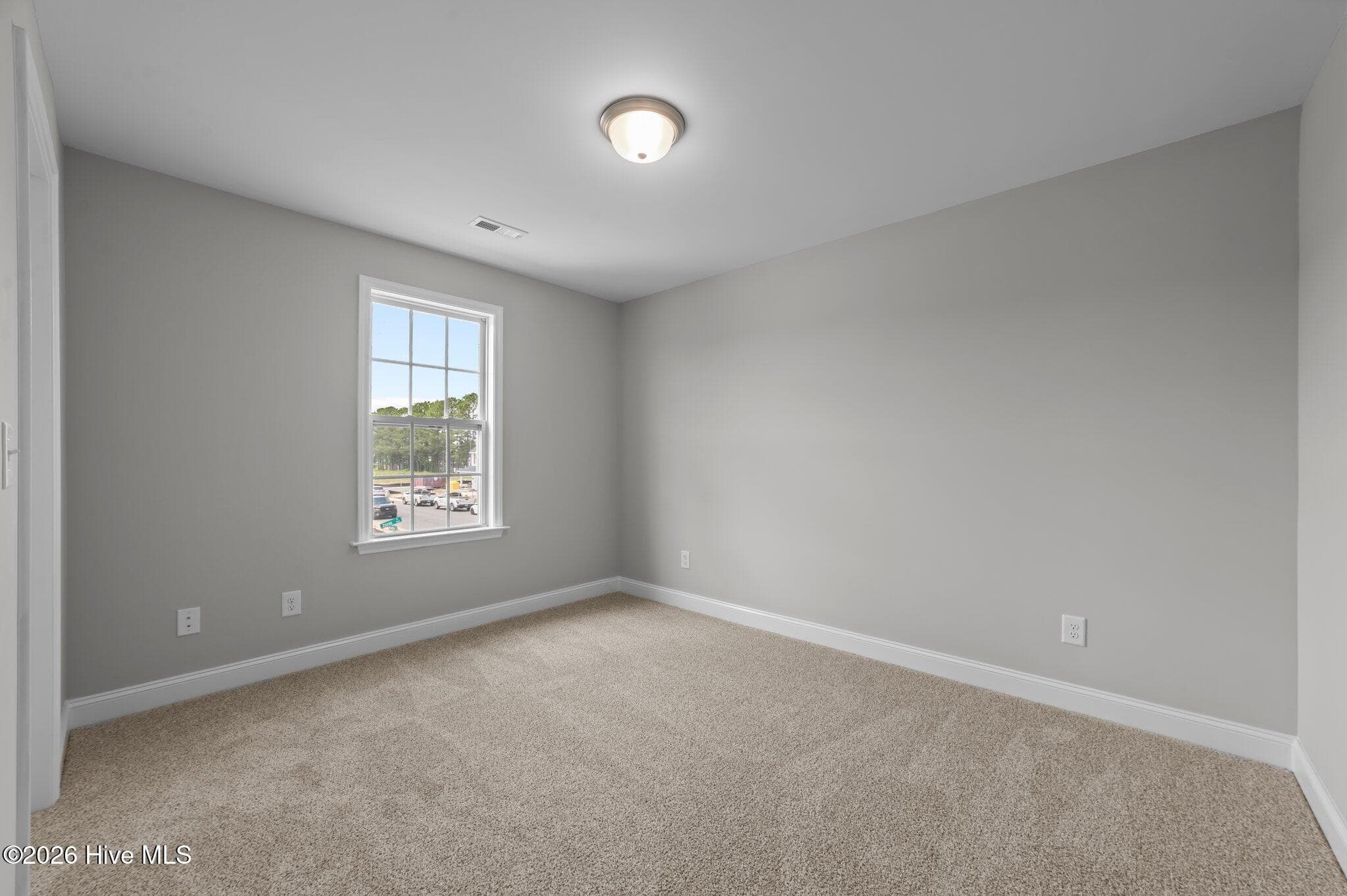 Photo of similar home - 878 Lendy Drive, Greenville, NC 27858