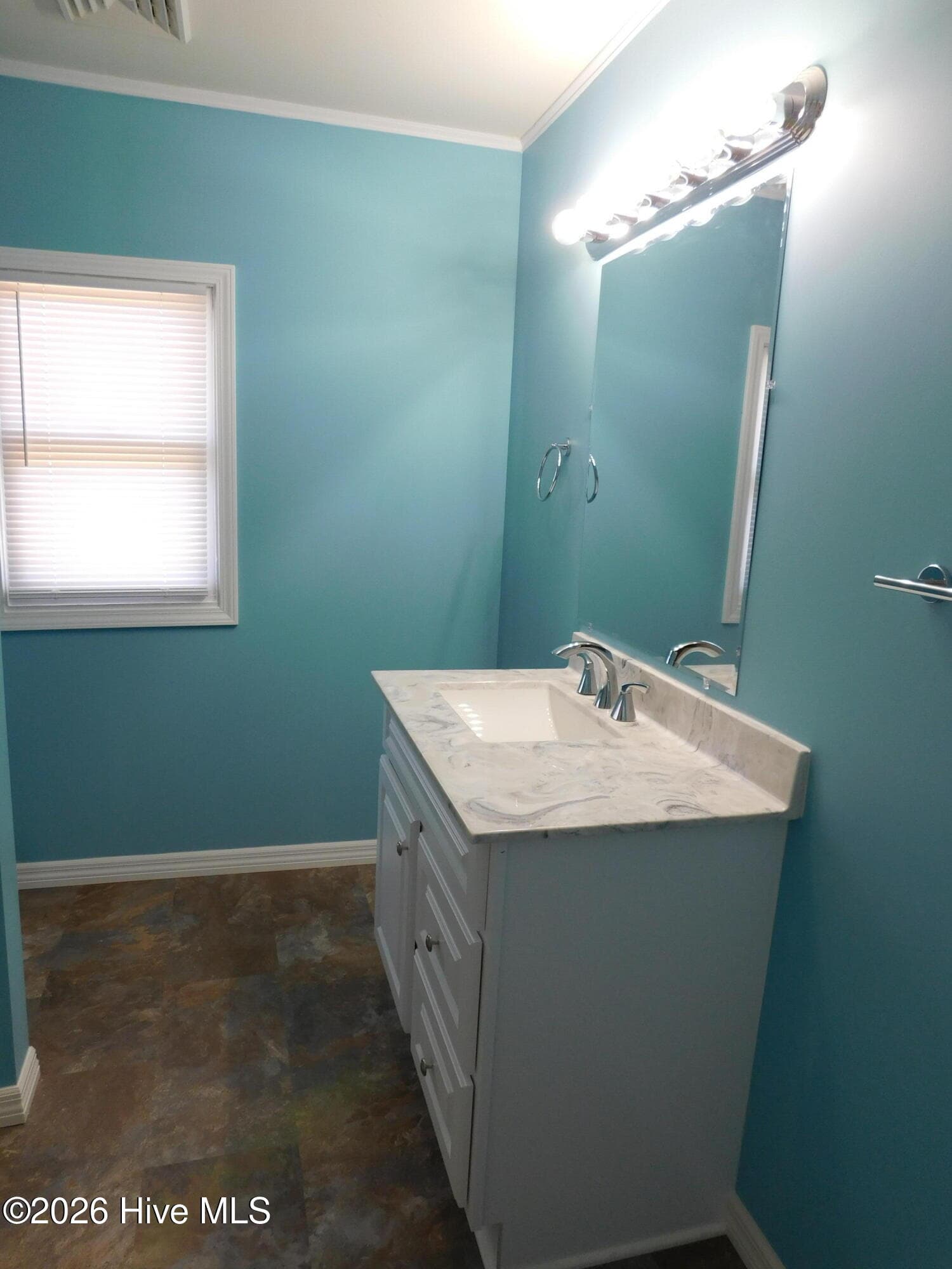 423 Bouy Street, New Bern, NC 28560