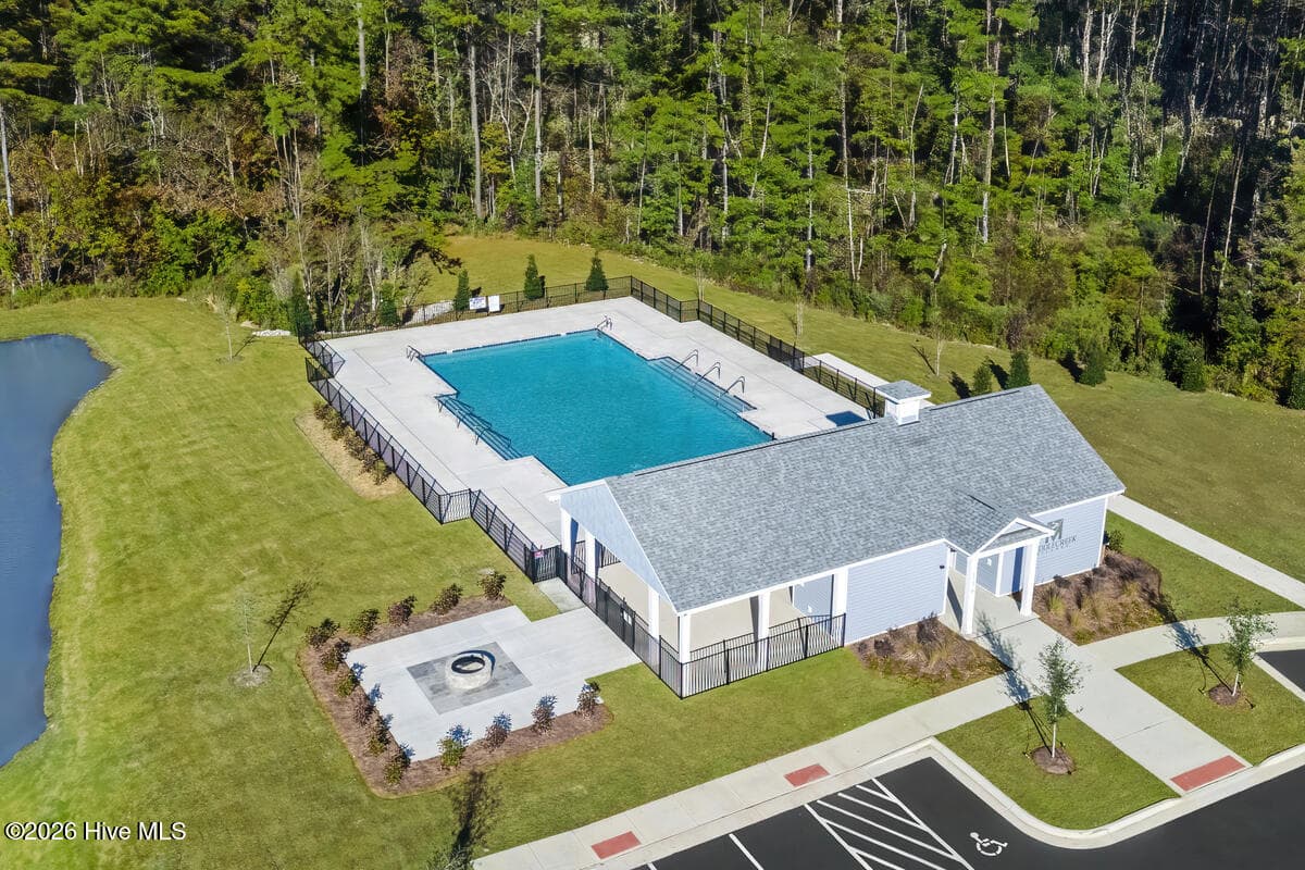 Single Family Residence at 660 Savinwood Trail NE, Bolivia, NC 28422, photo 18 of 26