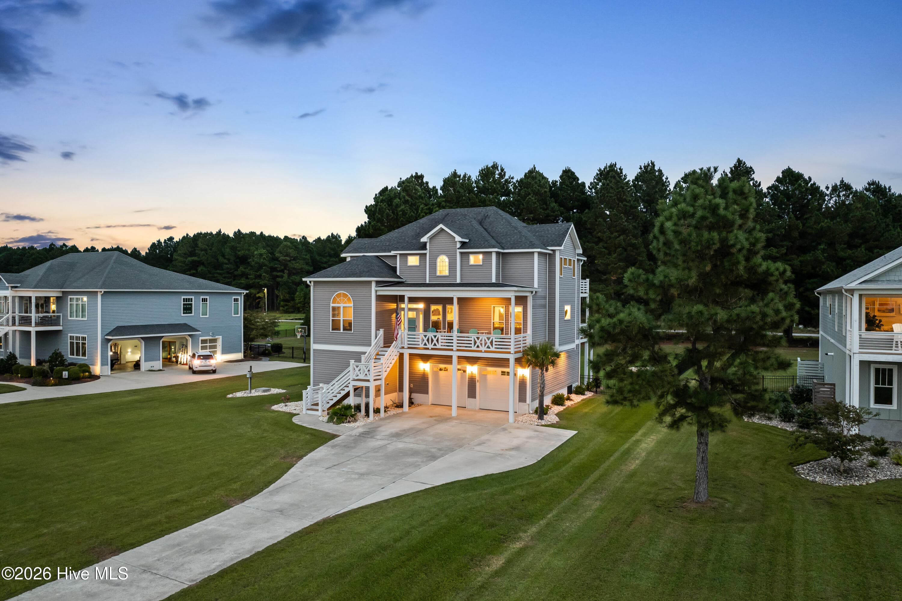 Single Family Residence at 216 Gatsey Lane, Beaufort, NC 28516, photo 2 of 61