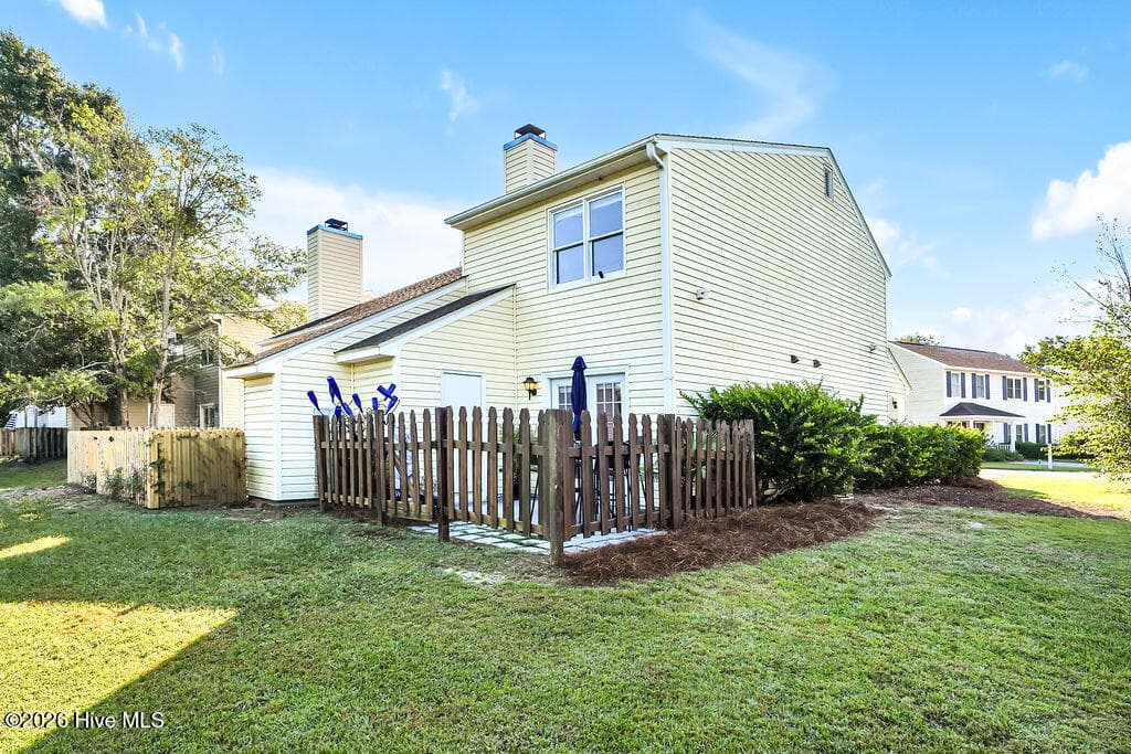 Condominium at 106 Lullwater Drive Unit B, Wilmington, NC 28403, photo 46 of 51