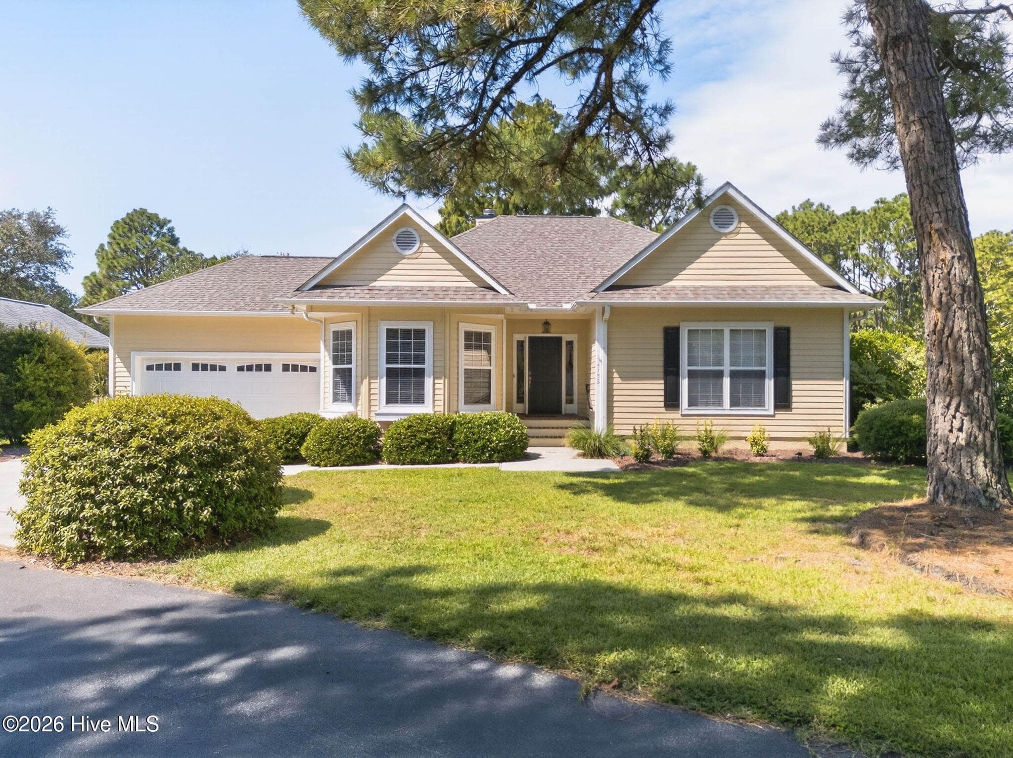 Single Family Residence at 4152 Sheffield Place SE, Southport, NC 28461, photo 3 of 91