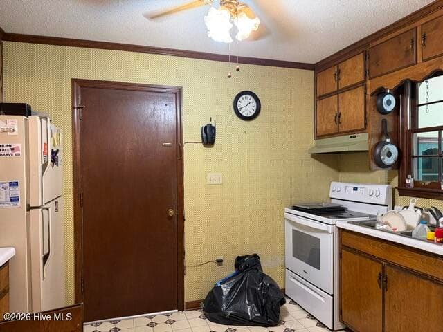 Single Family Residence at 324 Lumpkin Street, Thomson, GA 30824, photo 11 of 24