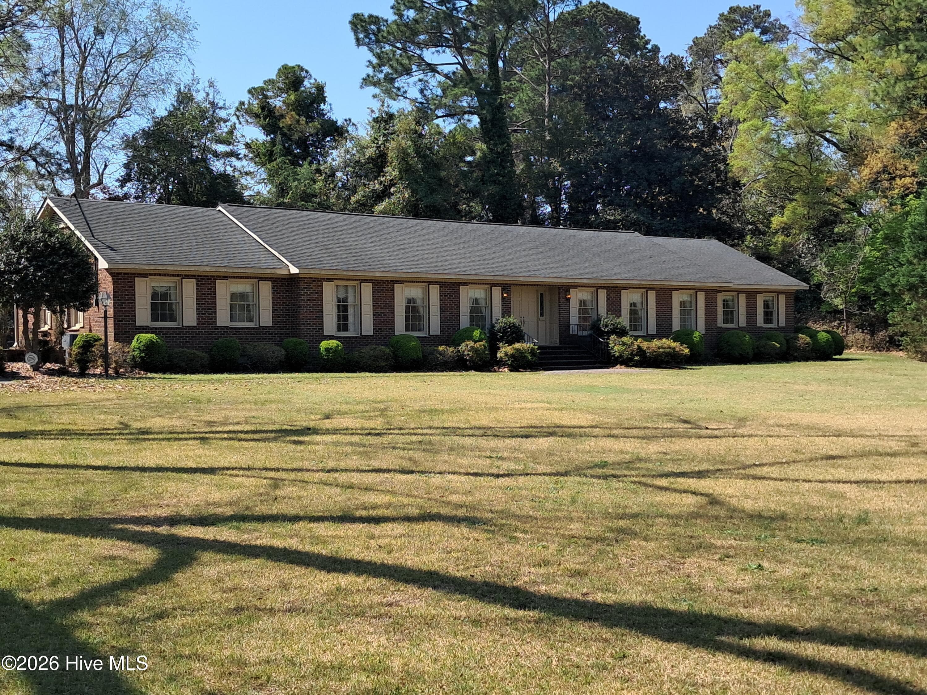 Front - 316 First Street, Hookerton, NC 28538