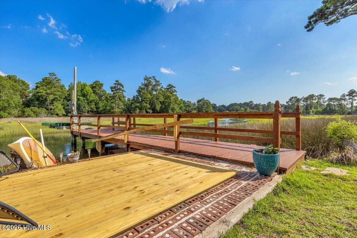 Single Family Residence at 609 Sawgrass Road, Hampstead, NC 28443, photo 73 of 105