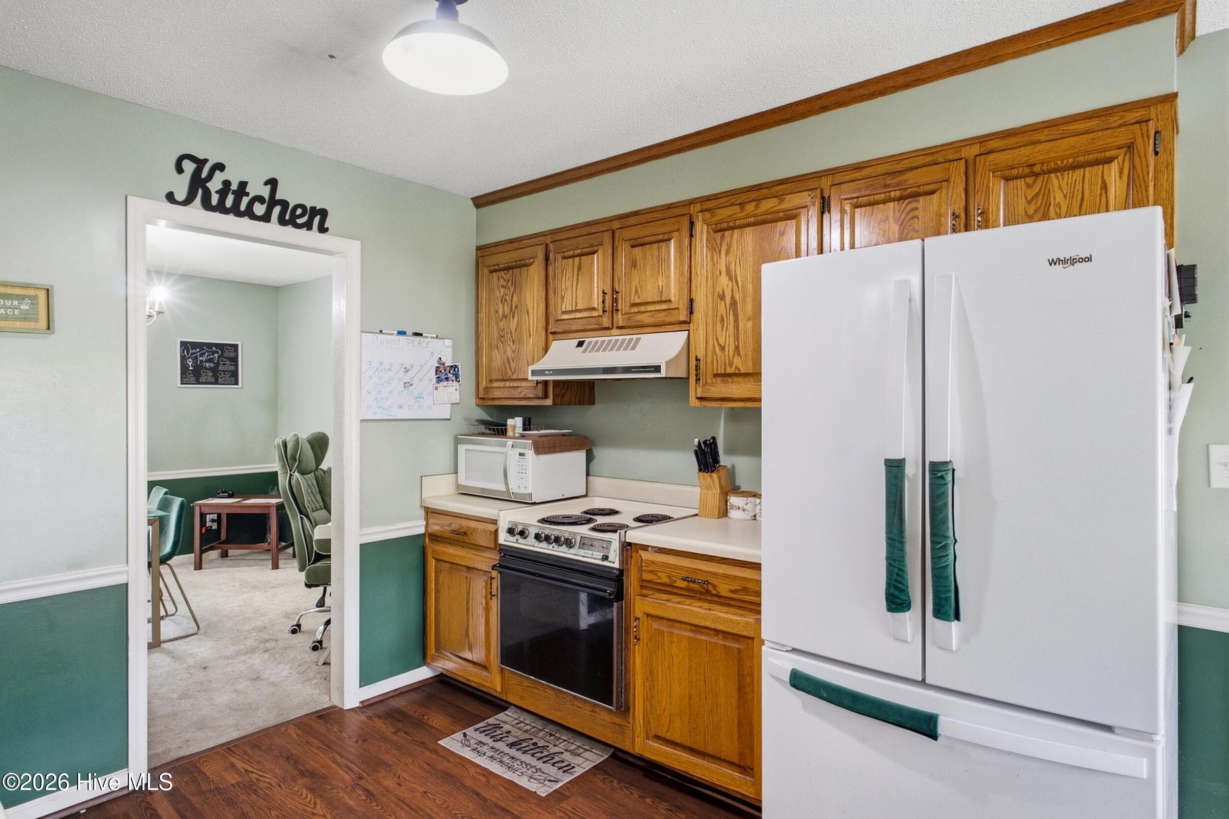 Single Family Residence at 152 Walnut Street, Barnwell, SC 29812, photo 6 of 27