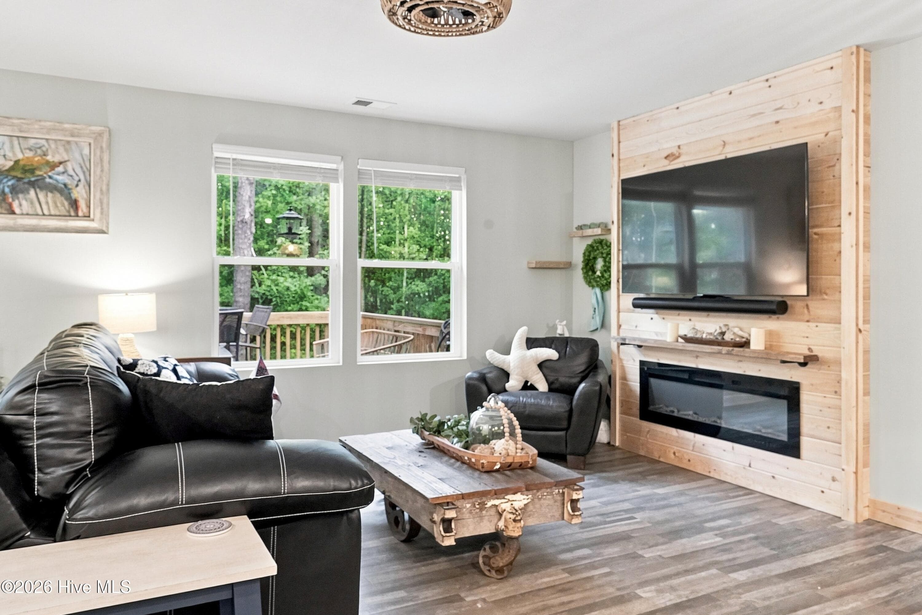 GREAT ROOM AND FIREPLACE - 2519 Sendero Drive SE, Bolivia, NC 28422