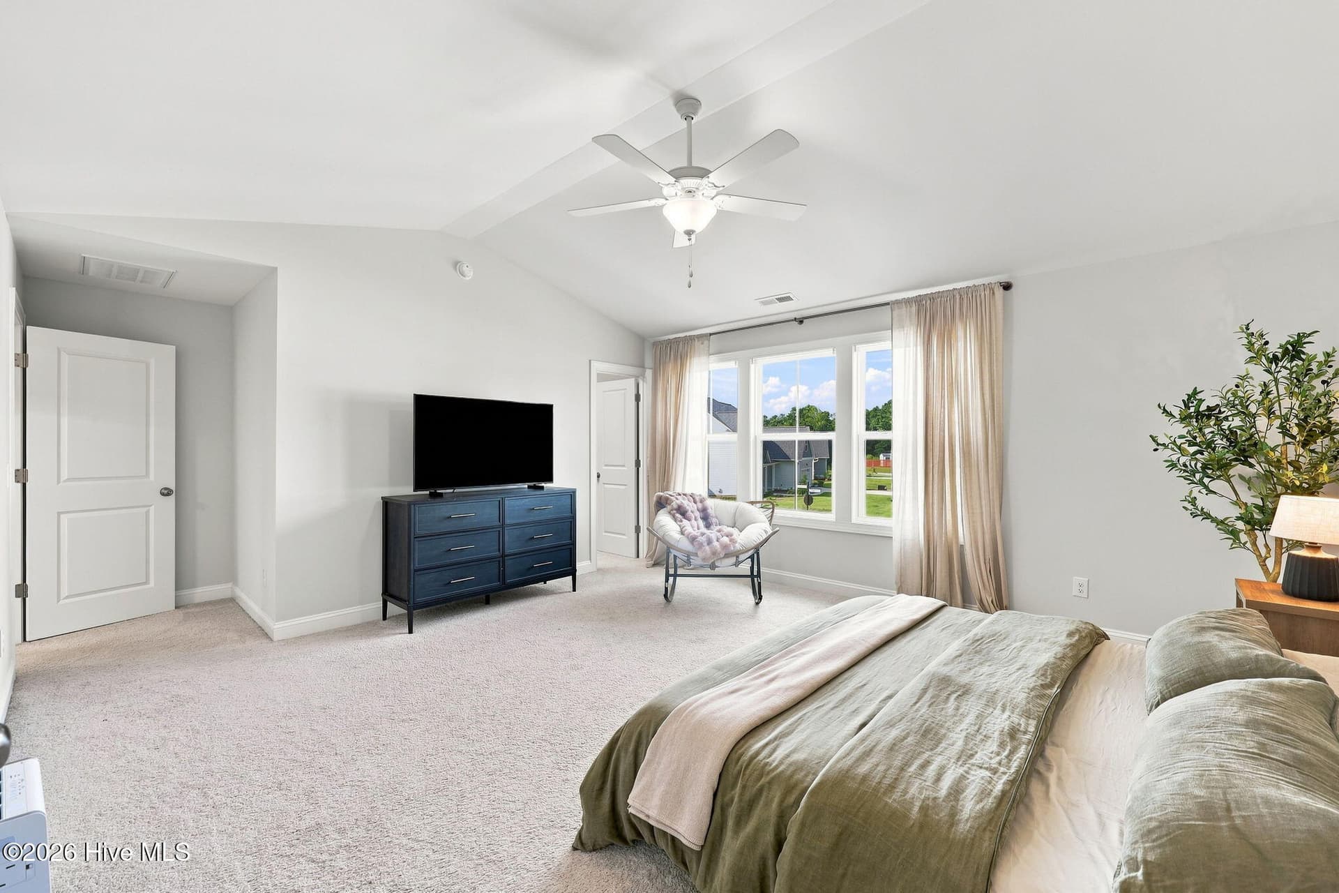 Single Family Residence at 281 E Maritt Street, Hampstead, NC 28443, photo 19 of 53
